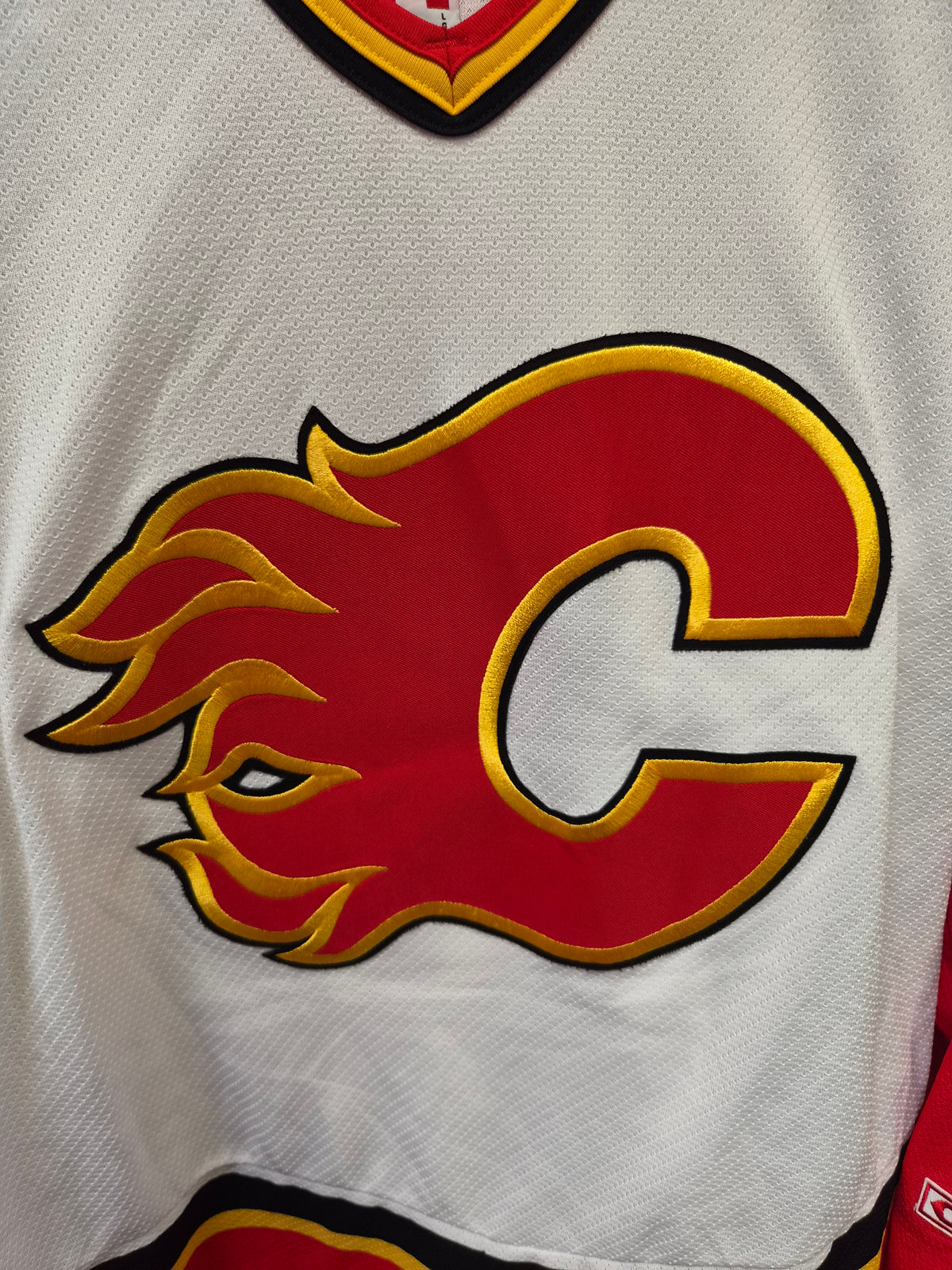CCM Calgary Flames NHL Jersey, White, Size Large
