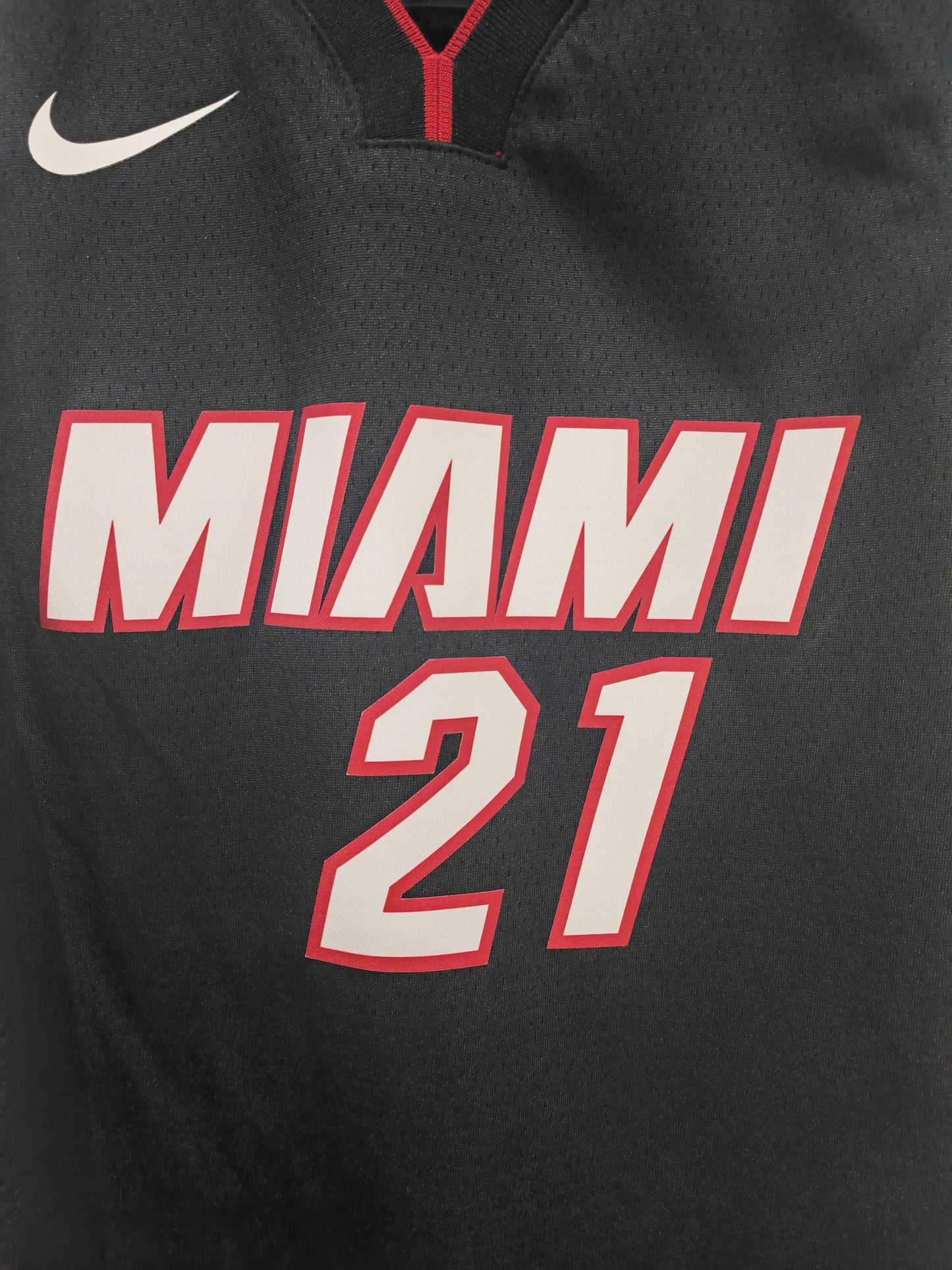 Youth Nike Miami Heat NBA Jersey, #21 Whiteside, Black, Size Youth Medium