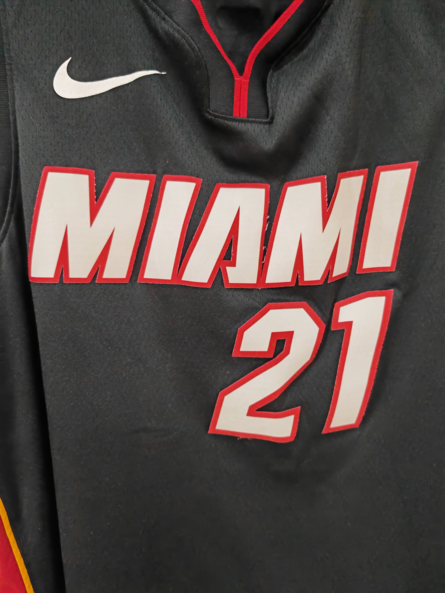Nike Miami Heat NBA Jersey, #21 Whiteside, Black, Size XL