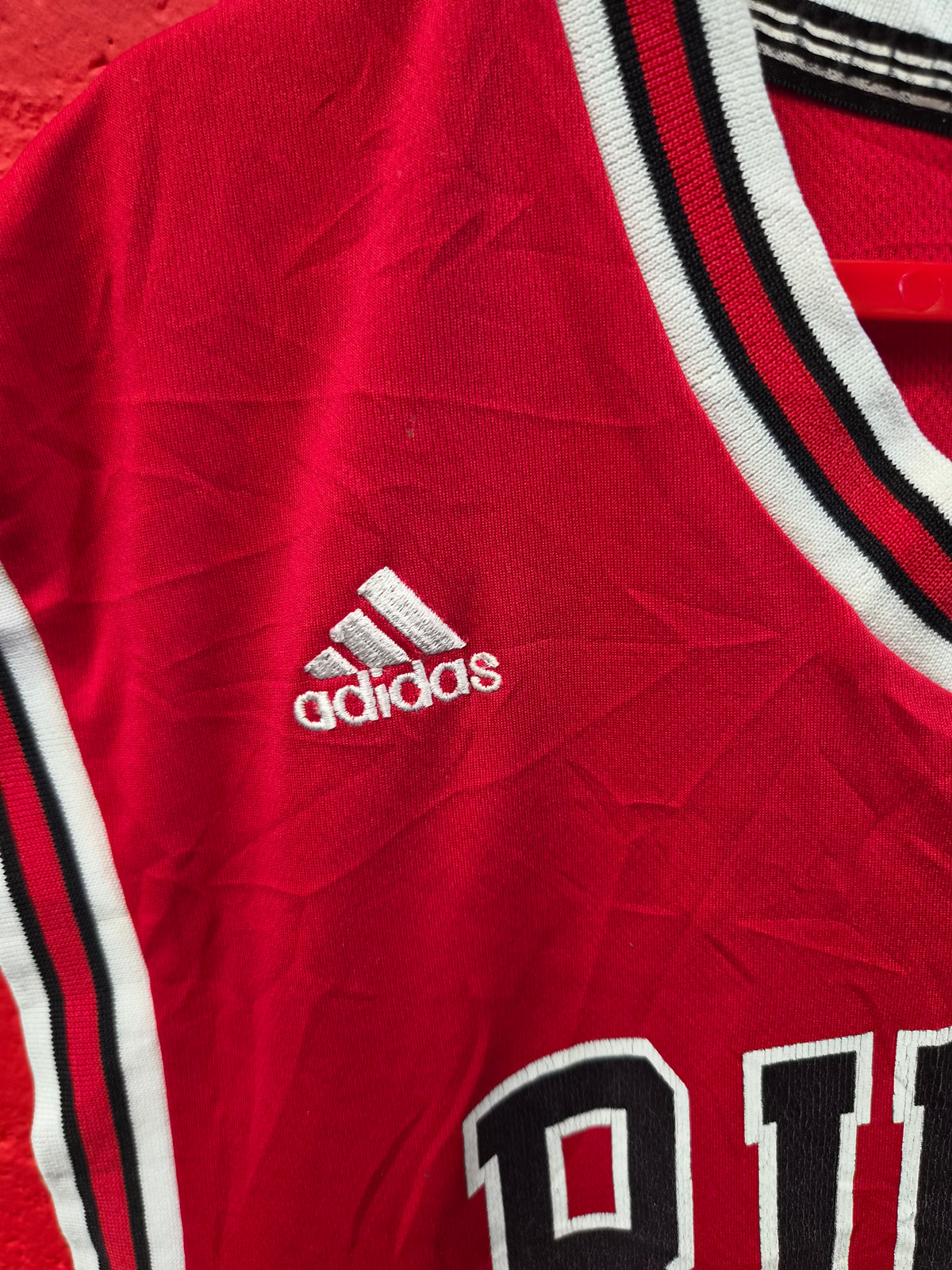 Adidas Chicago Bulls NBA Jersey. #5 Boozer, Red, Size Large