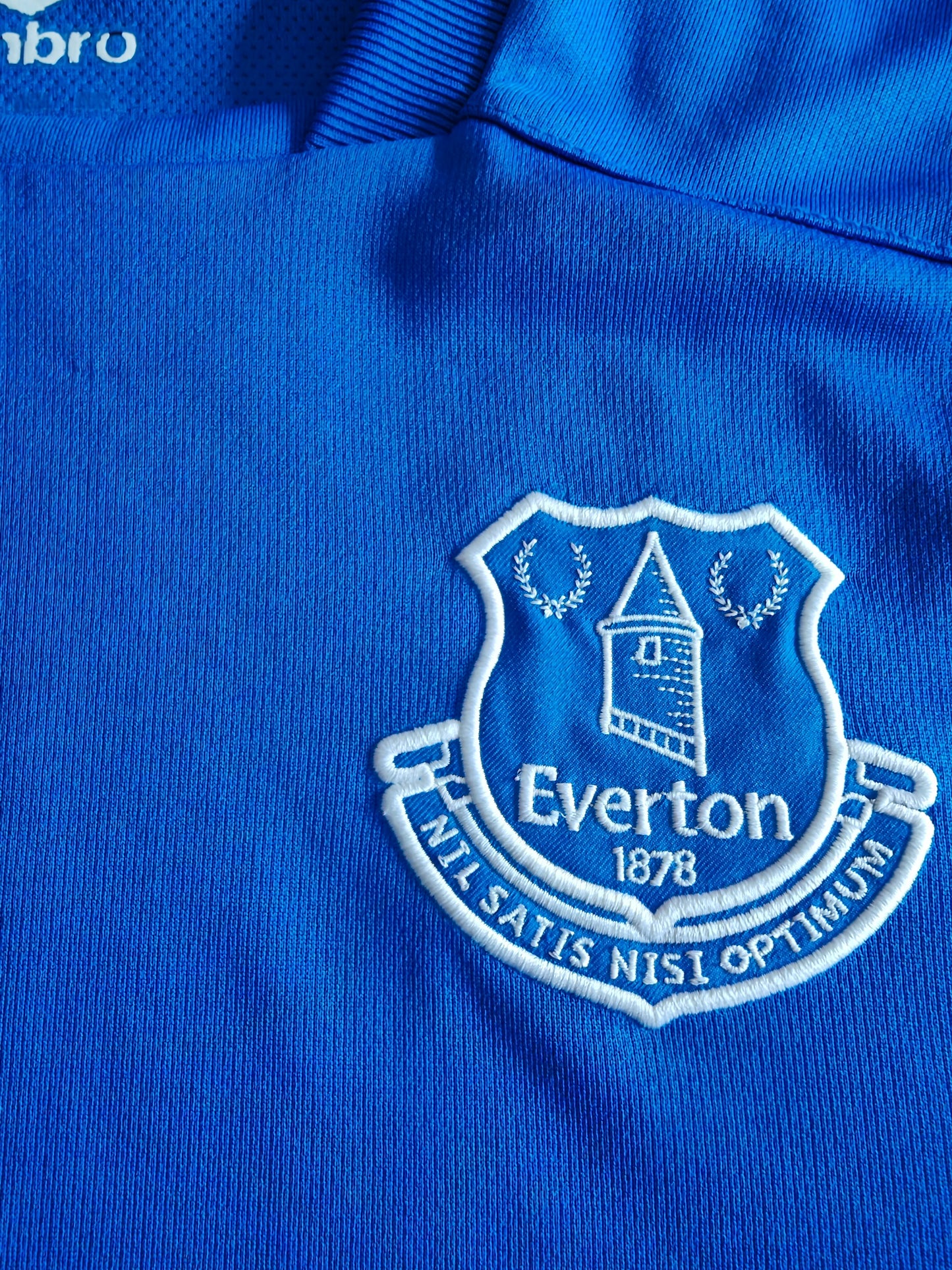 Youth Umbro Everton FC training Shirt, Blue, Size YM