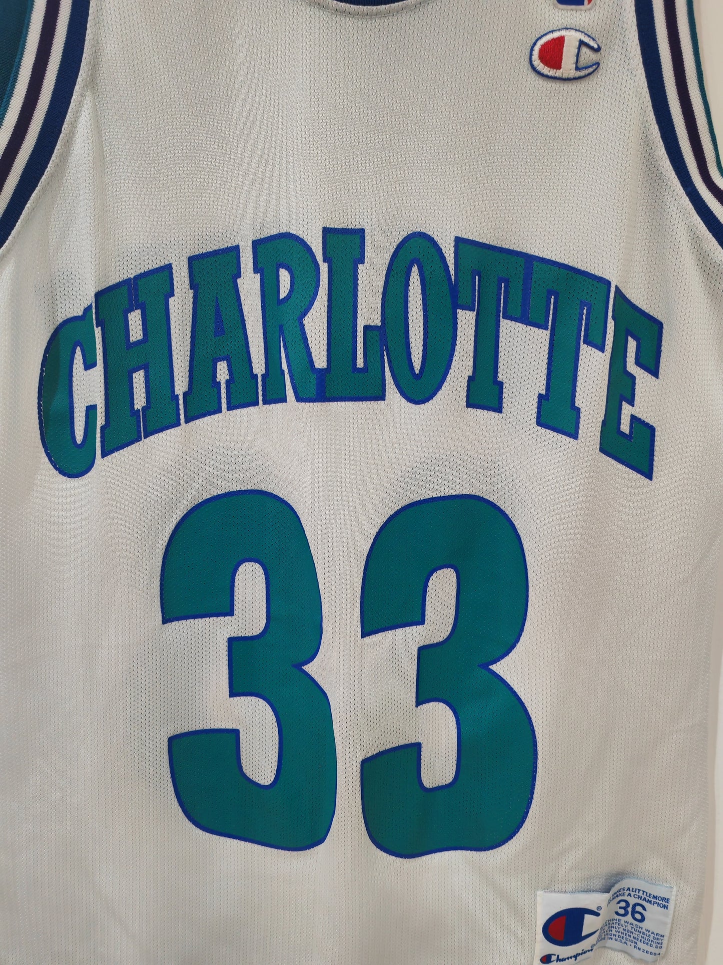 Champion Charlotte Hornets NBA Jersey, #33 Mourning, White, Size 36 XS/S