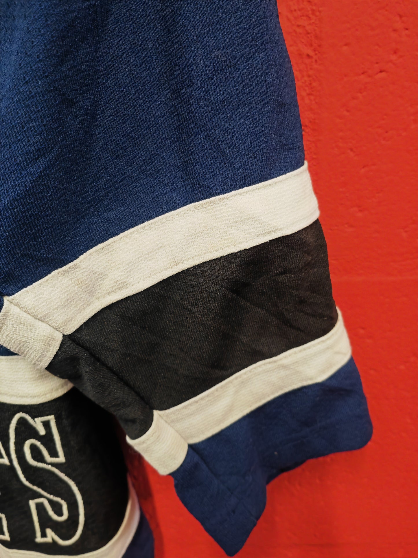 Youth NHL Toronto Maple Leafs Fan Jersey Style Top, Blue, Size Youth Medium