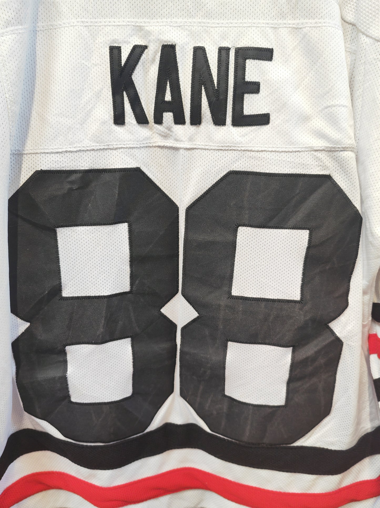 Youth Reebok Chicago Blackhawks NHL Jersey, #88 Kane, White, Size YL/XL