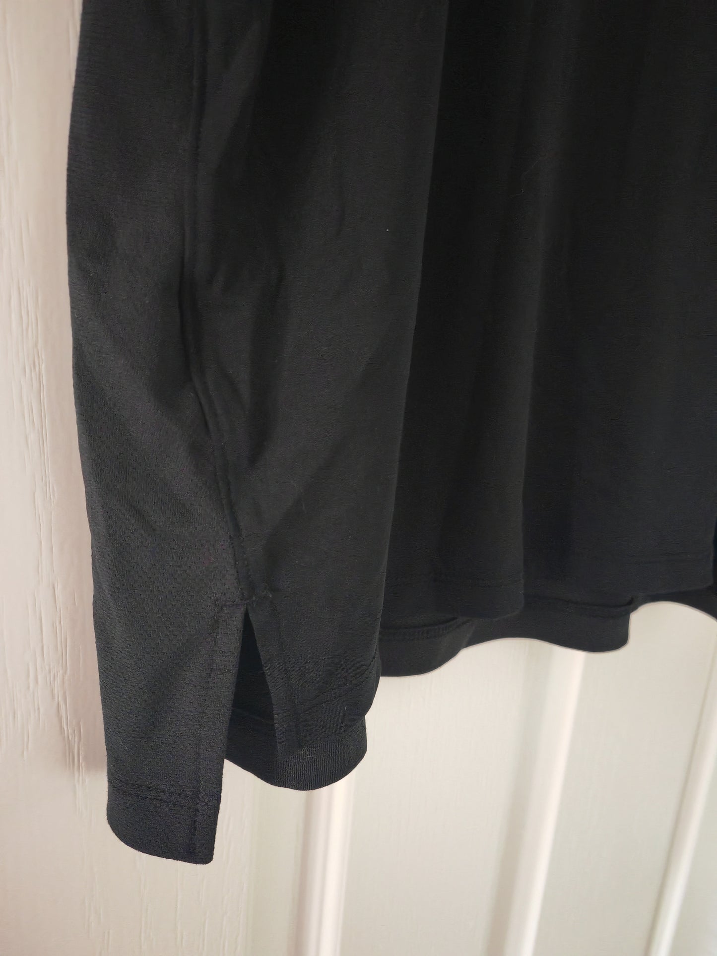 Youth Nike Dri Fit, Plain Black Short Sleeve T Shirt, Black, Size Youth Medium