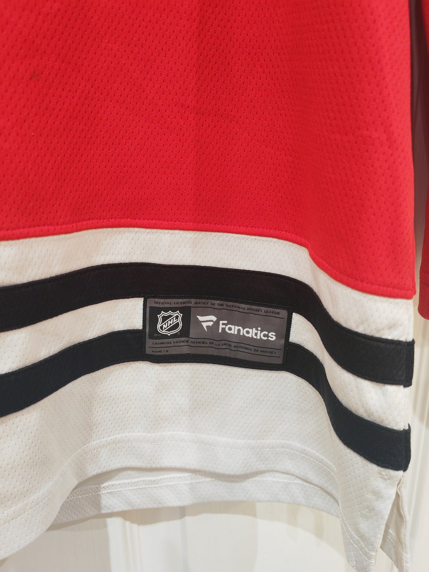 Women's Fanatics Chicago Blackhawks NHL Jersey, #13, Red, Size Small