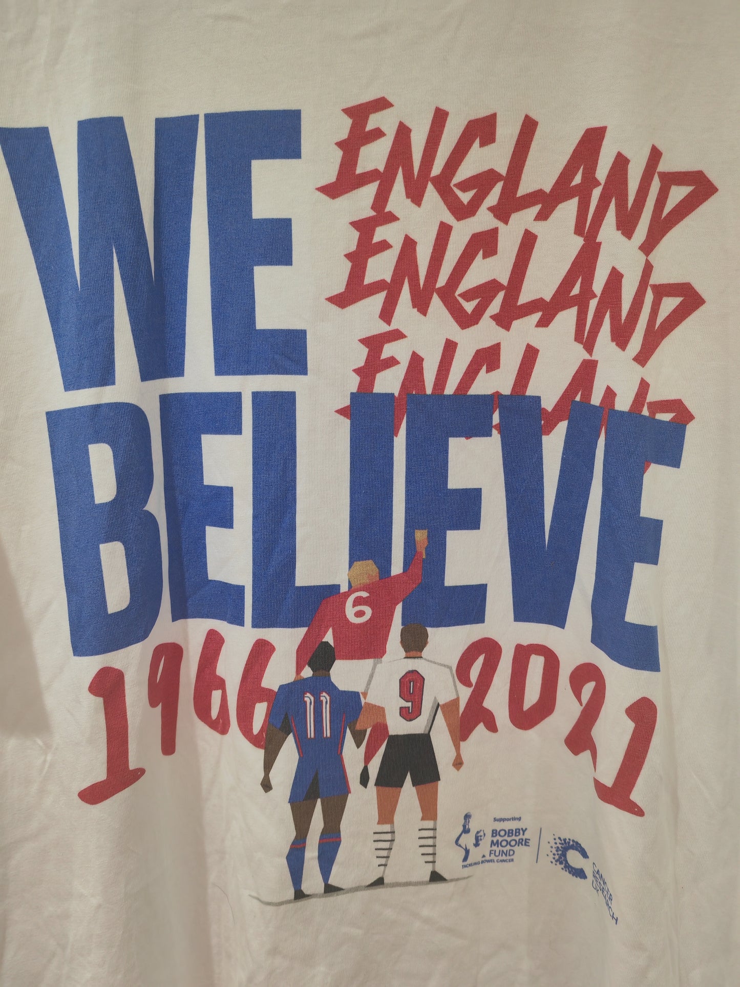 Cancer Research Bobby Moore Fund England T Shirt, White, Size Large