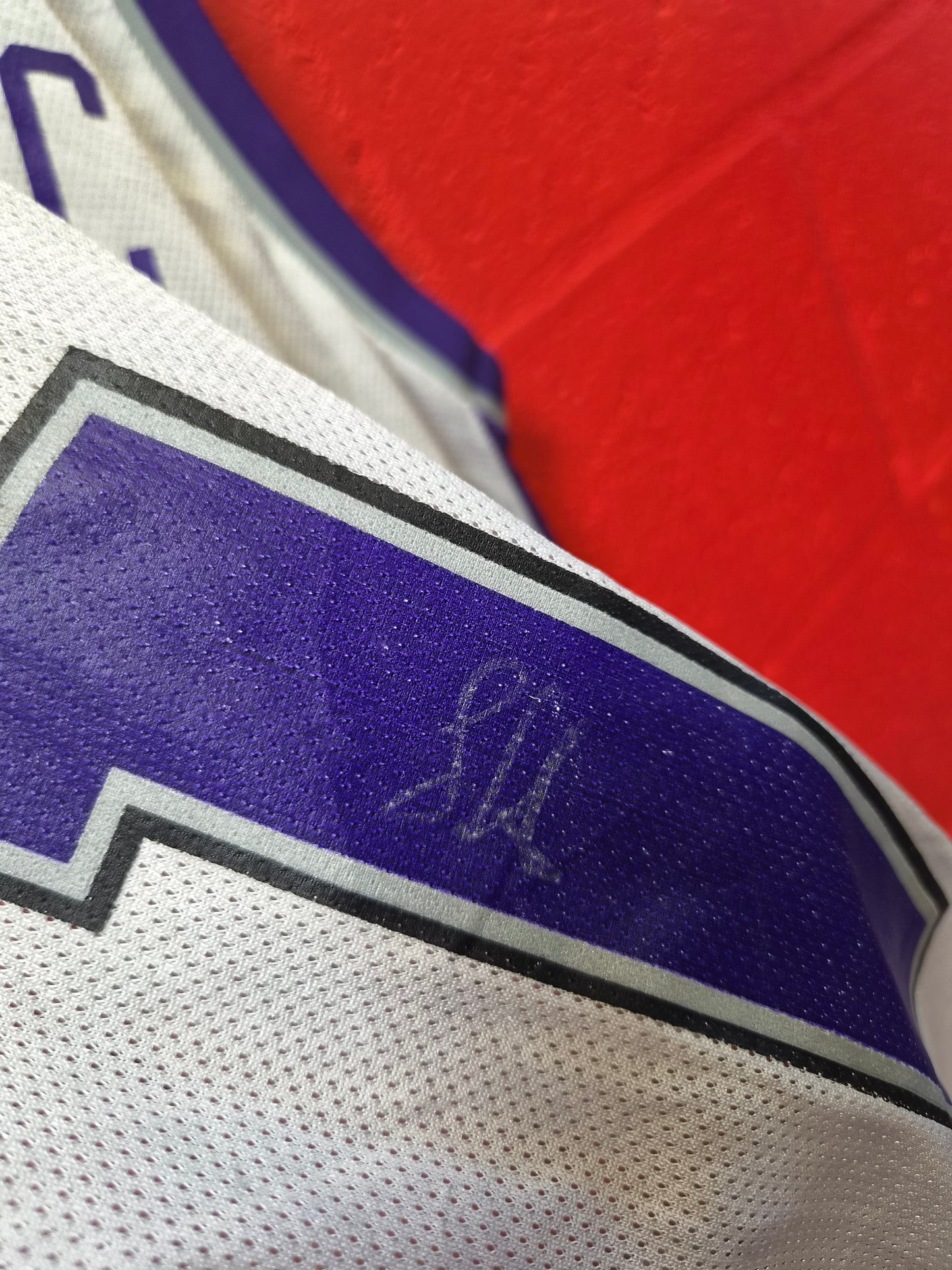 Reebok Sacramento Kings NBA Jersey, #16 Stojakovic, White, Size Medium