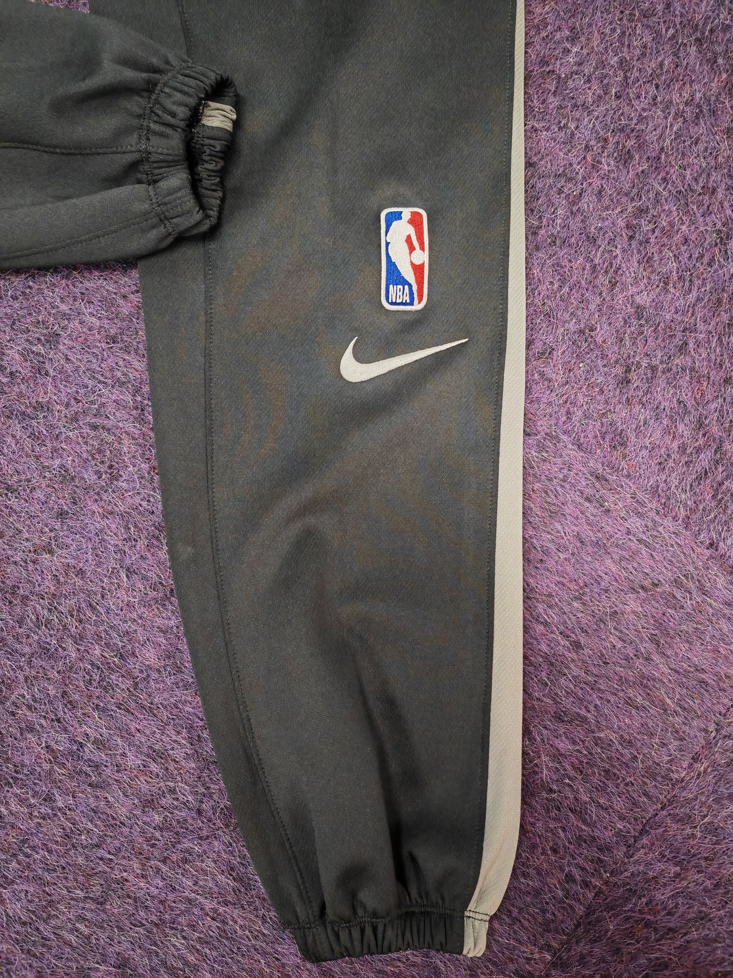 Nike Brooklyn Nets NBA Sideline Track Bottoms, Black, Size Small