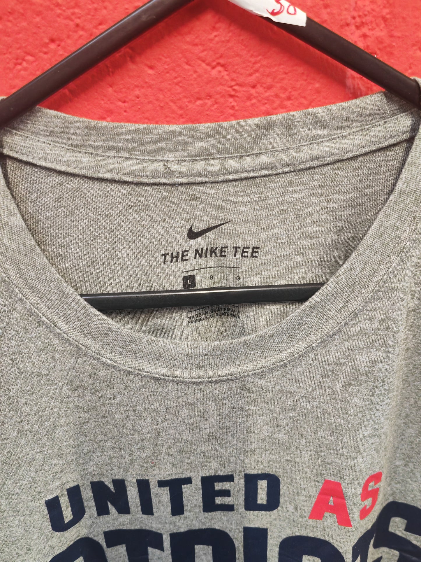 Nike New England Patriots NFL T Shirt, Grey, Size Large