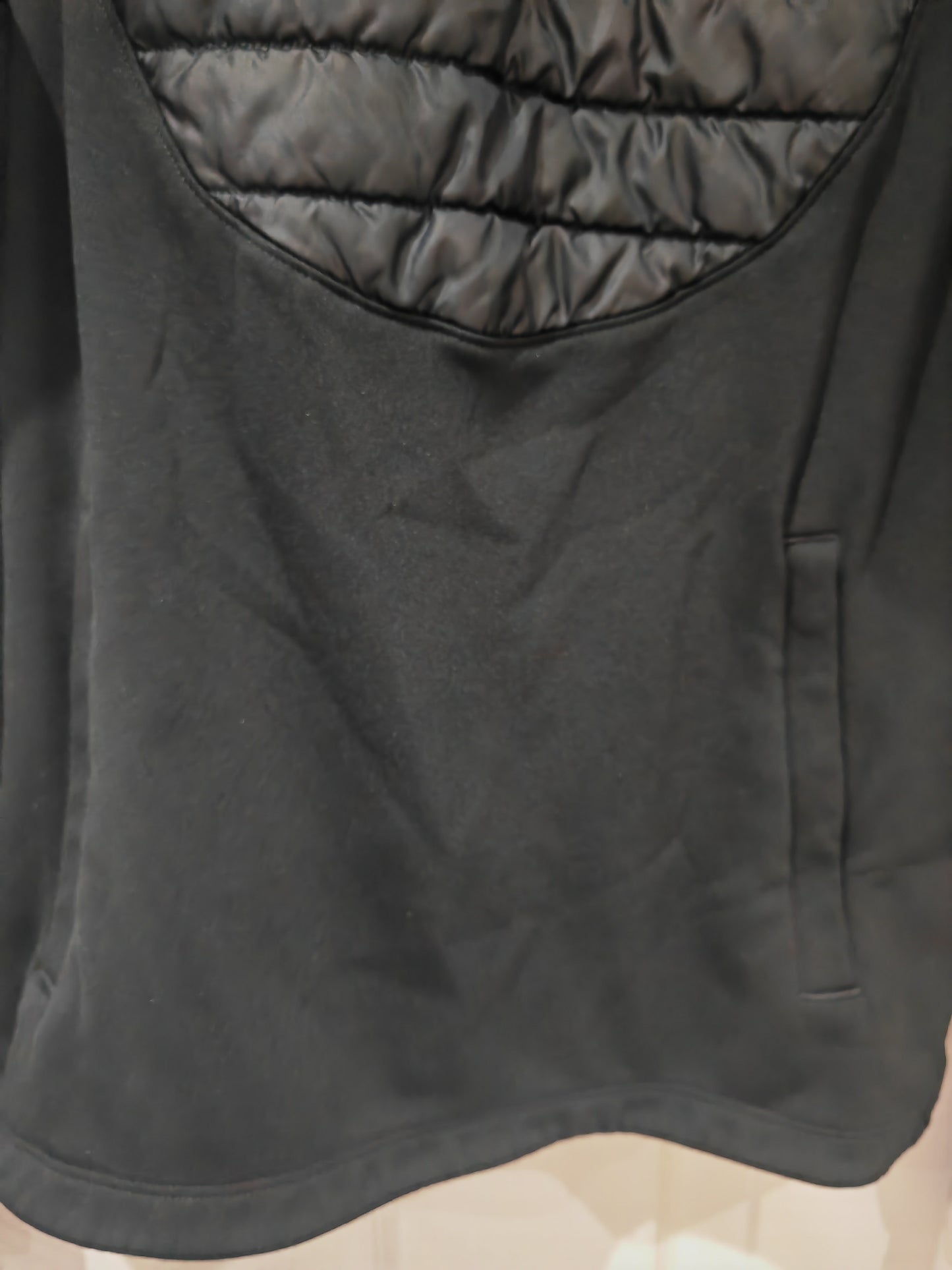 Youth Nike 1/4 Zip, Long Sleeve Sports Training Sweatshirt, Black, Size Youth Large