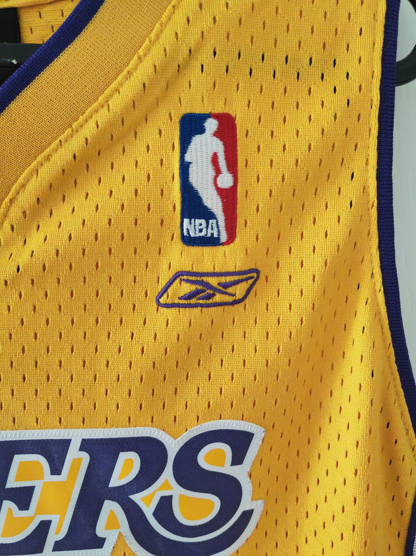 Youth Reebok Los Angeles Lakers NBA Jersey, #8 Bryant, Yellow, Size Youth Large