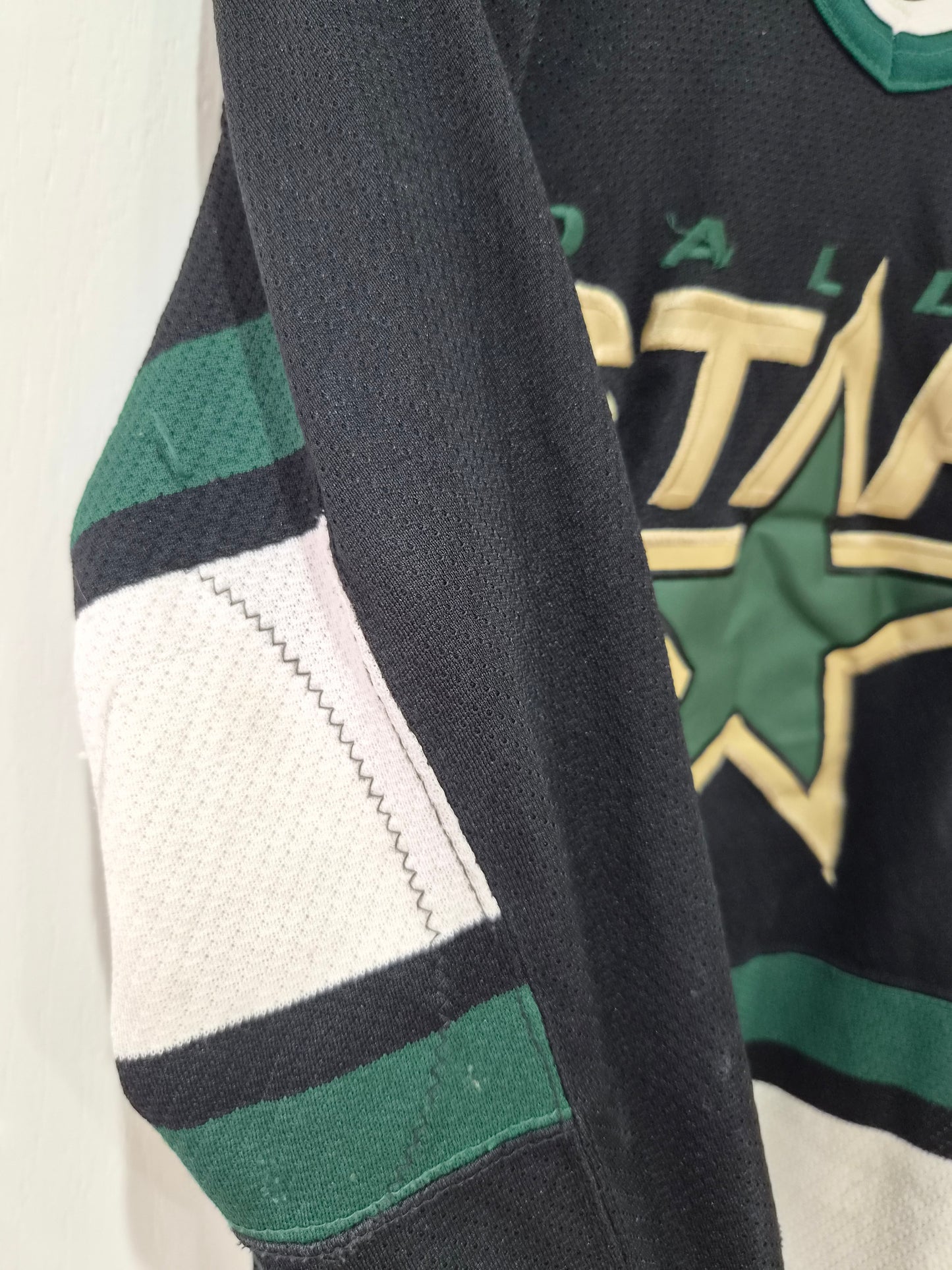 Youth Starter Dallas Stars NHL Jersey, Black, Size YL/XL