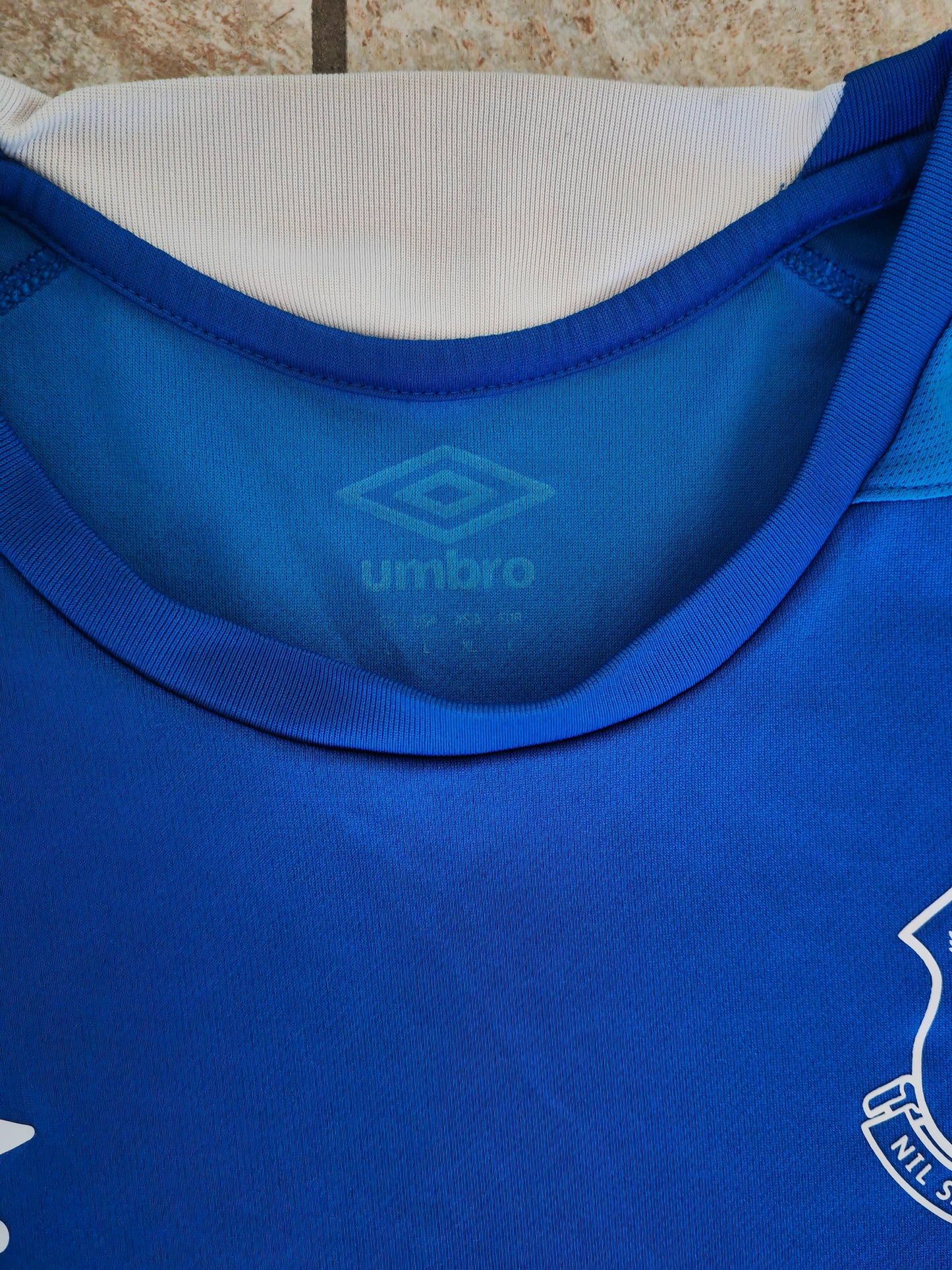 Umbro Everton Shirt Sleeve Training Shirt, Blue, Size Large