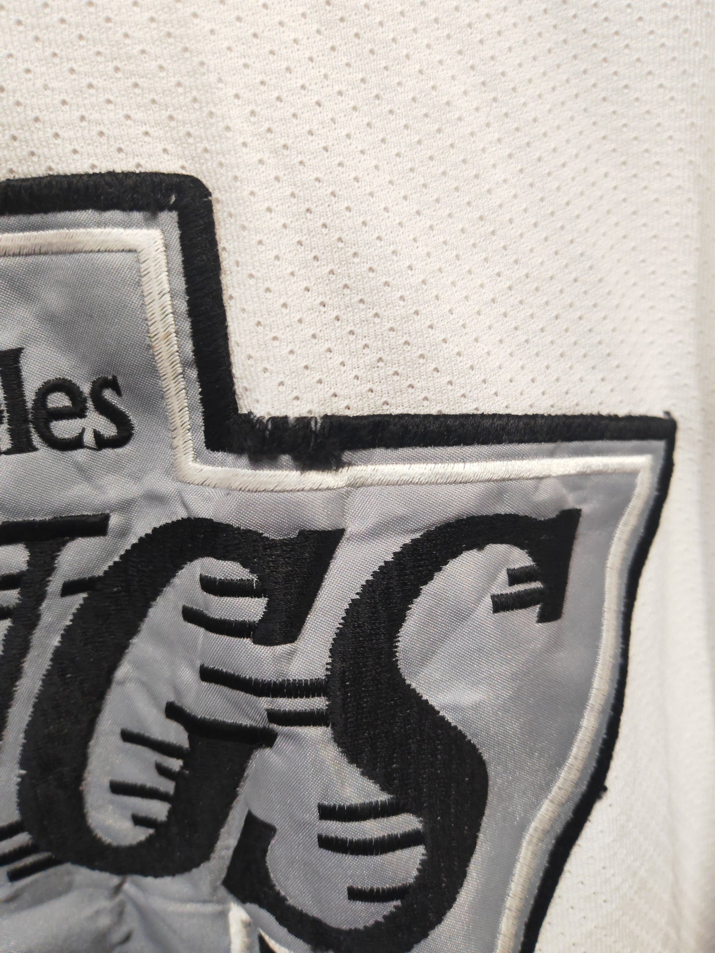 Starter Los Angeles Kings NHL Hockey Jersey, White, Size XL