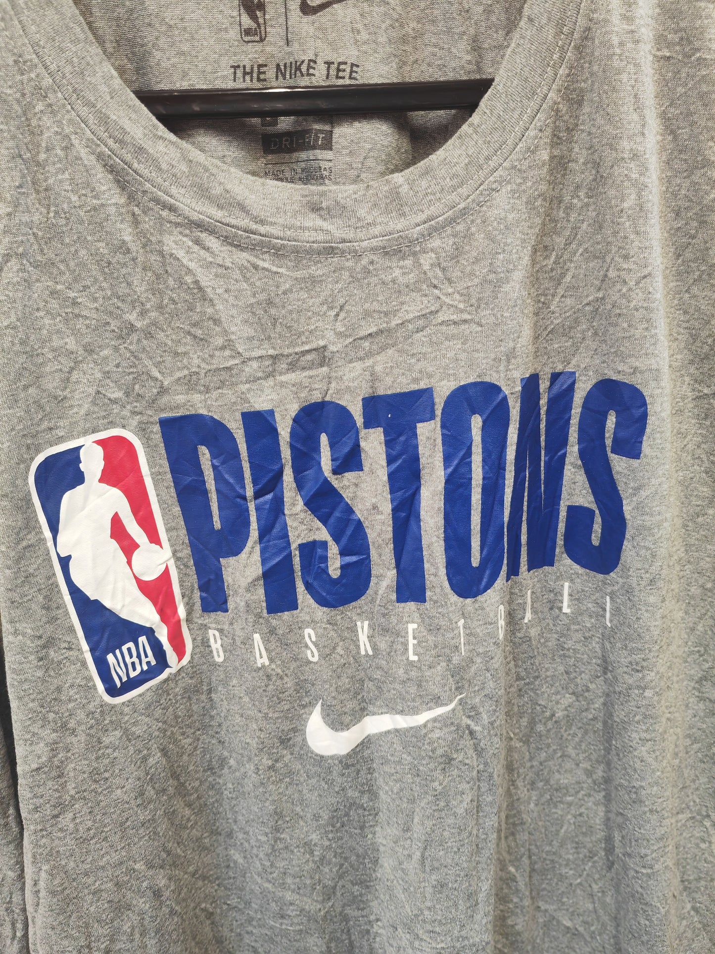 Nike Dri-fit Detroit Pistons NBA Long Sleeve T Shirt, Grey, Size Large