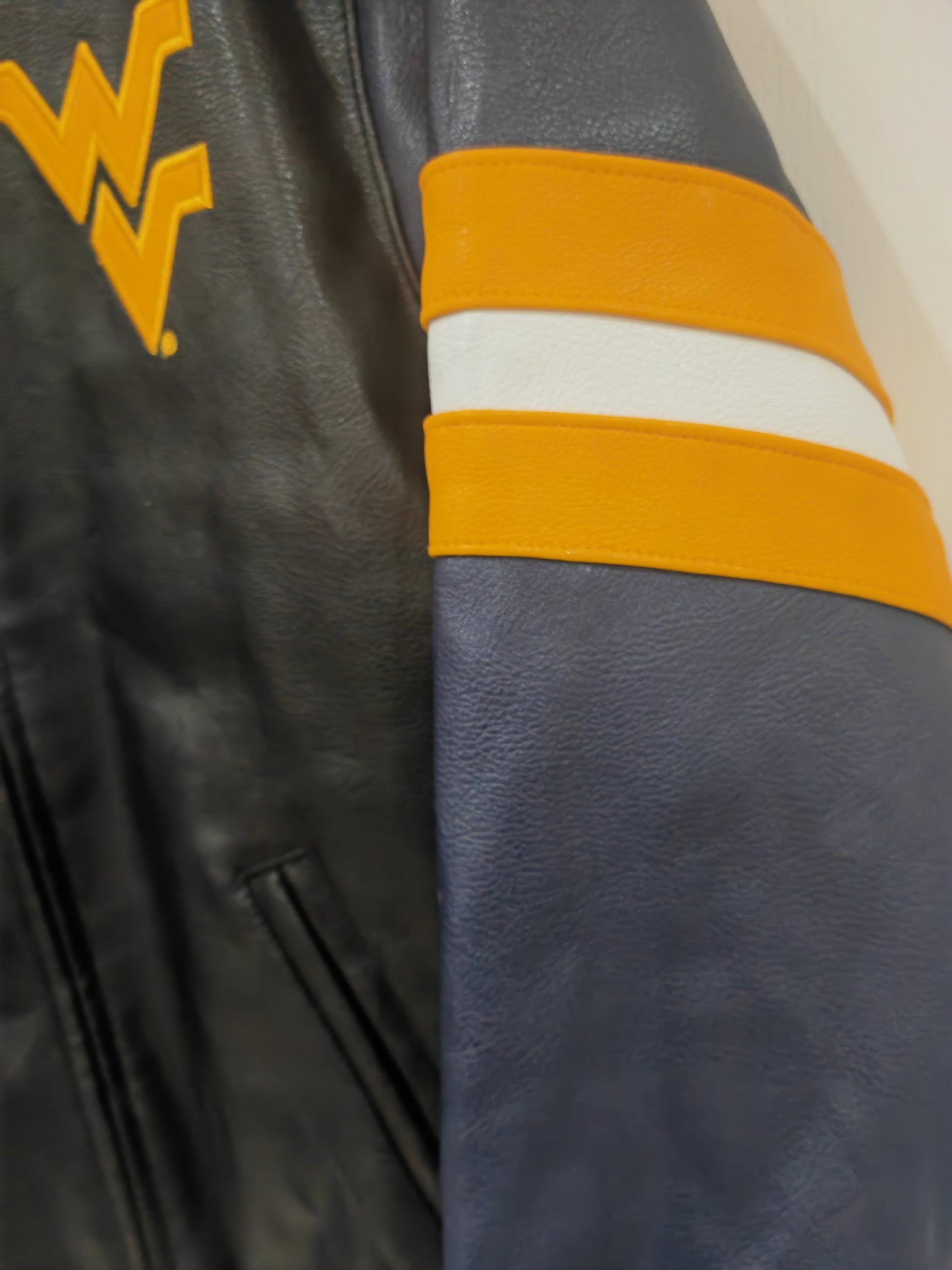 Pro Edge West Virginia Mountaineers NCAA Full Zip Bomber Jacket, Black, Size Medium