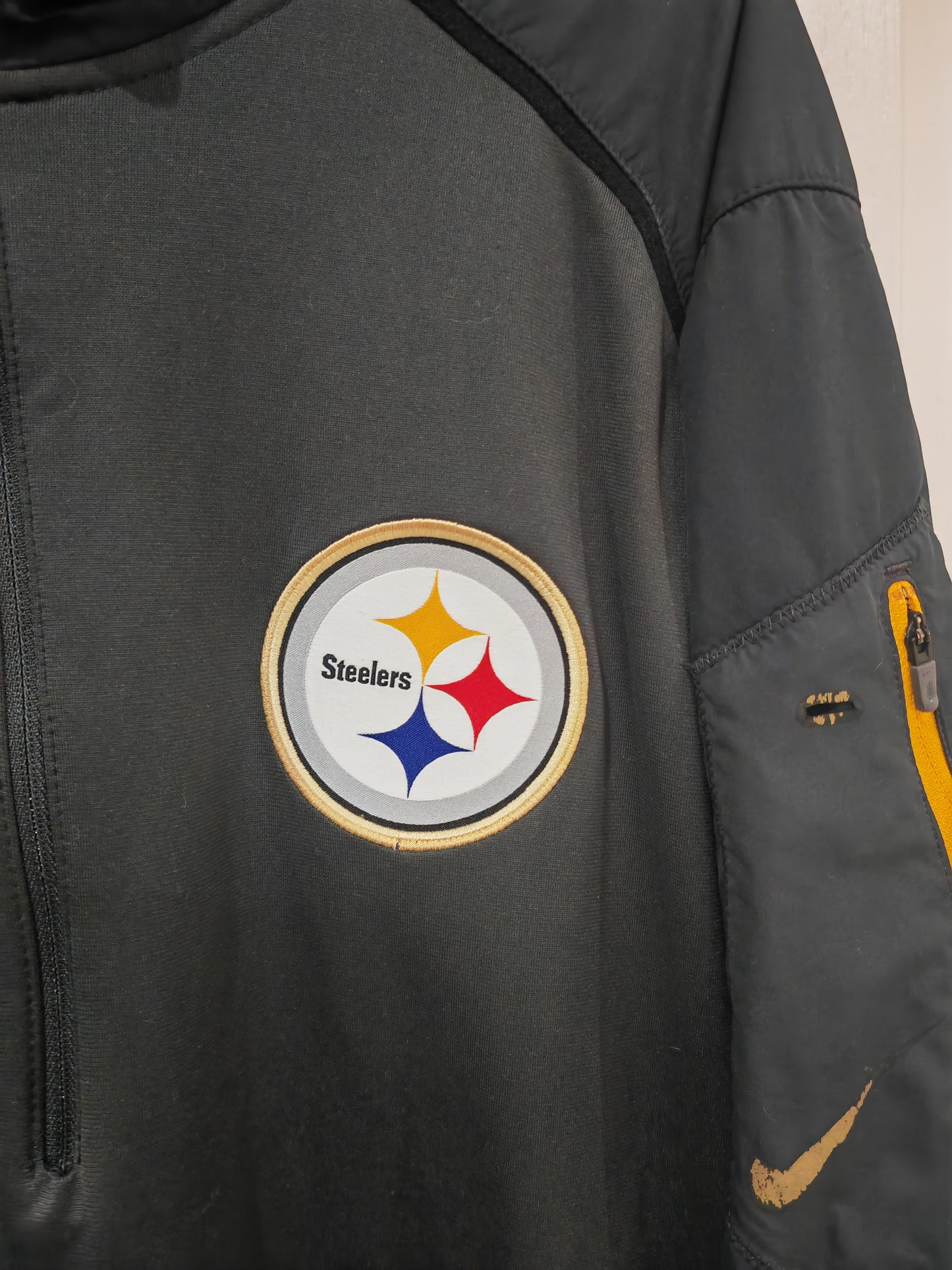 Nike Pittsburgh Steelers NFL 1/4 Sideline Sweatshirt, Black, Size Large