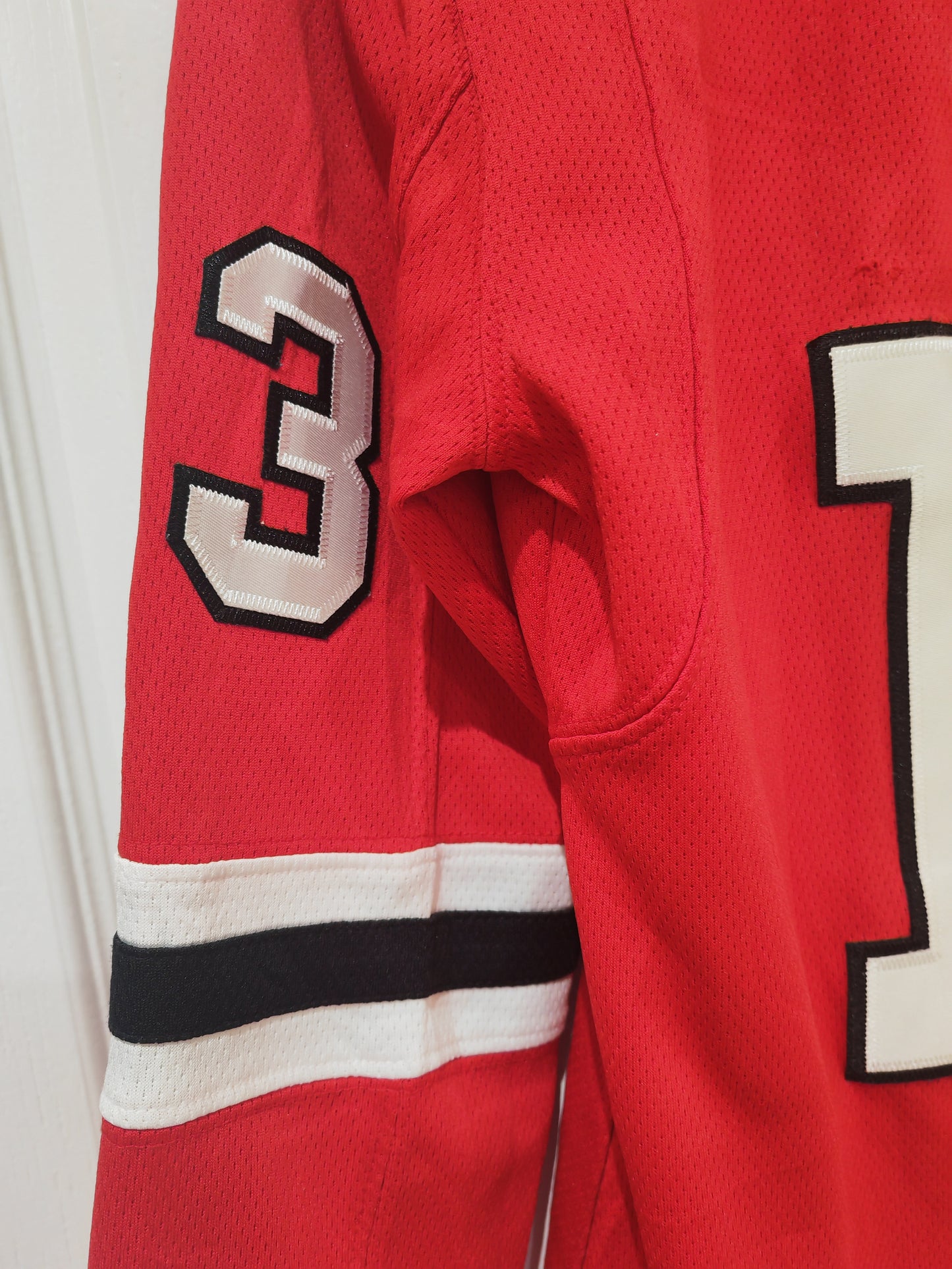 Women's Fanatics Chicago Blackhawks NHL Jersey, #13, Red, Size Small