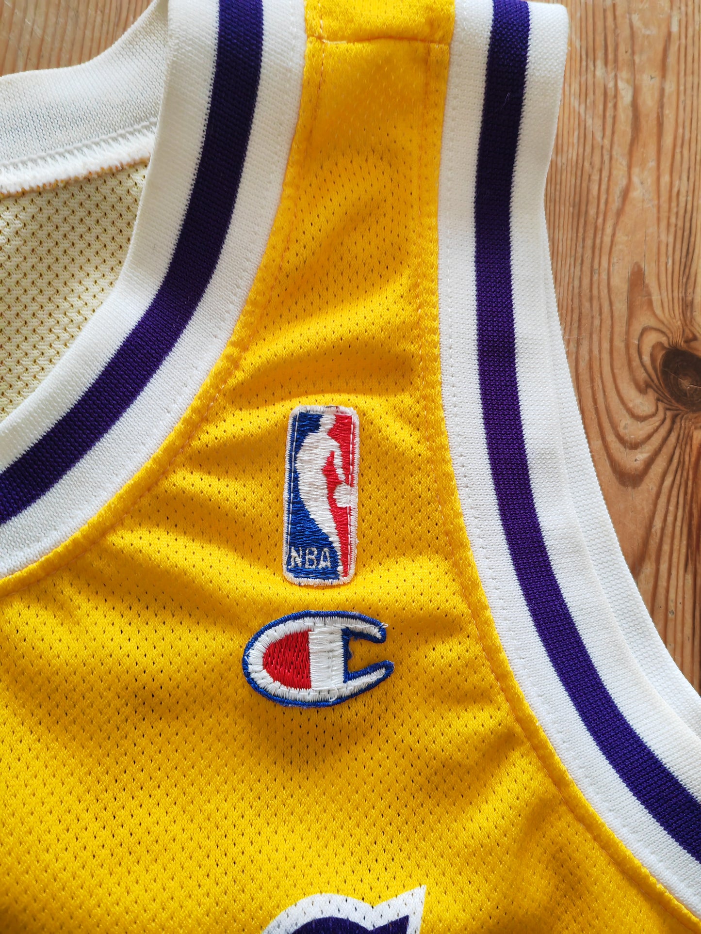Champion Los Angeles Lakers NBA Jersey, #34 O'Neal, Yellow, Size Small