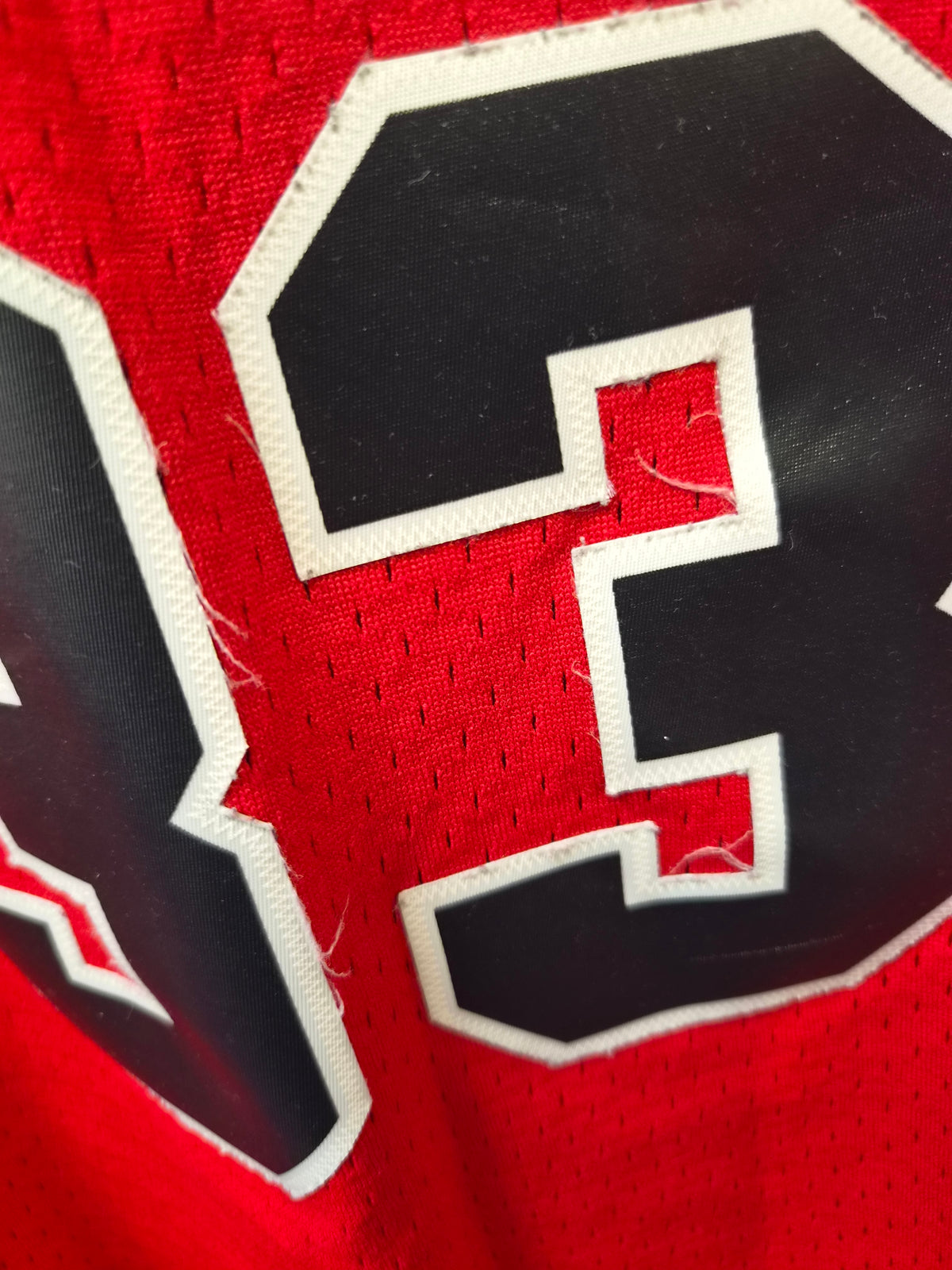 Mitchell & Ness Chicago Bulls 1997/98 NBA Jersey, #33 Pippen, Red, Size Medium