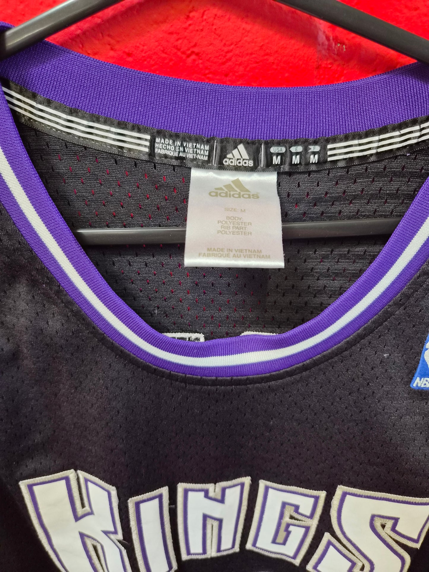 Adidas Hardwood Classics Sacramento Kings NBA Jersey, #4 Webber, Black, Size Medium+2 Length
