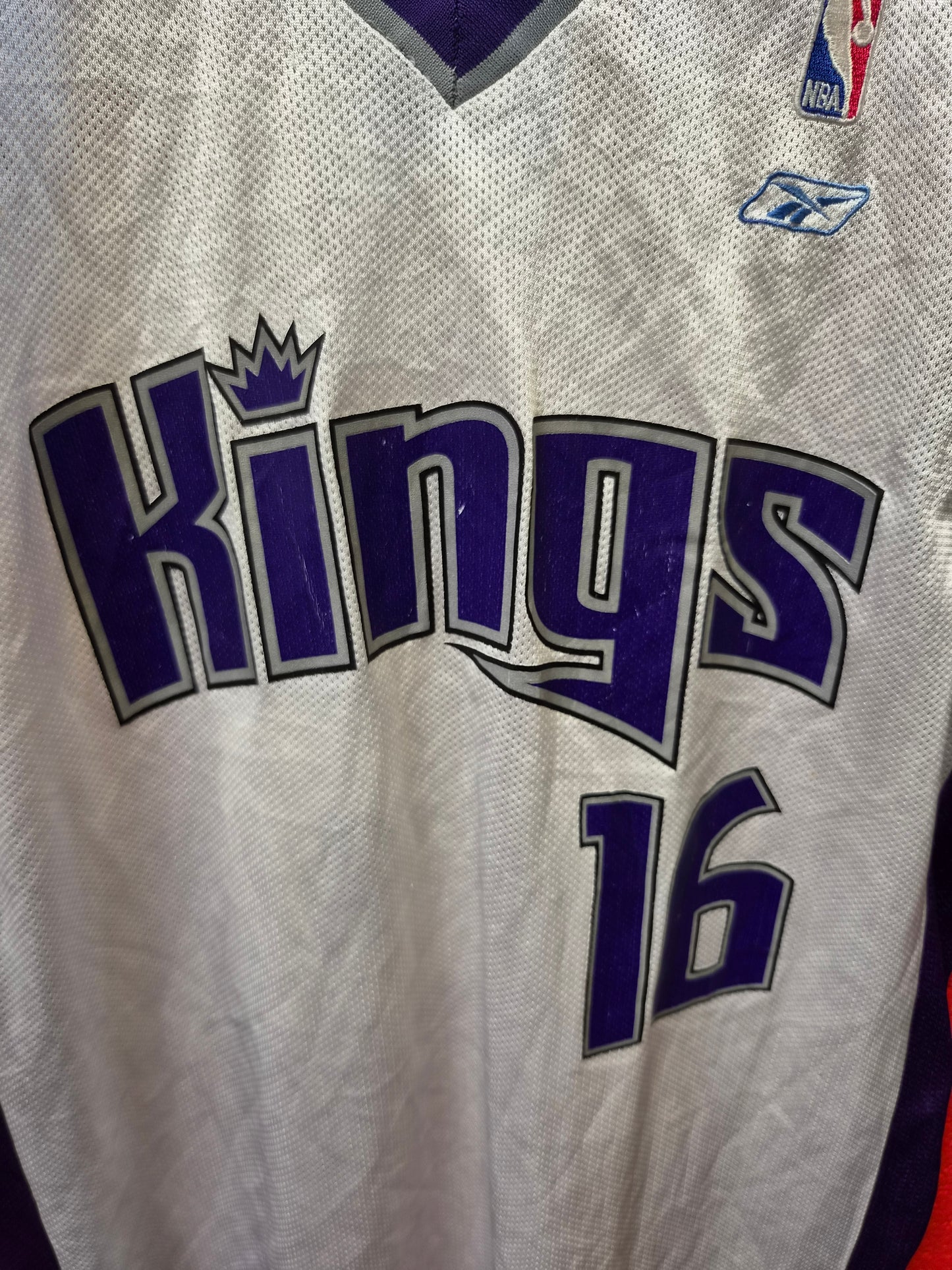 Reebok Sacramento Kings NBA Jersey, #16 Stojakovic, White, Size Medium