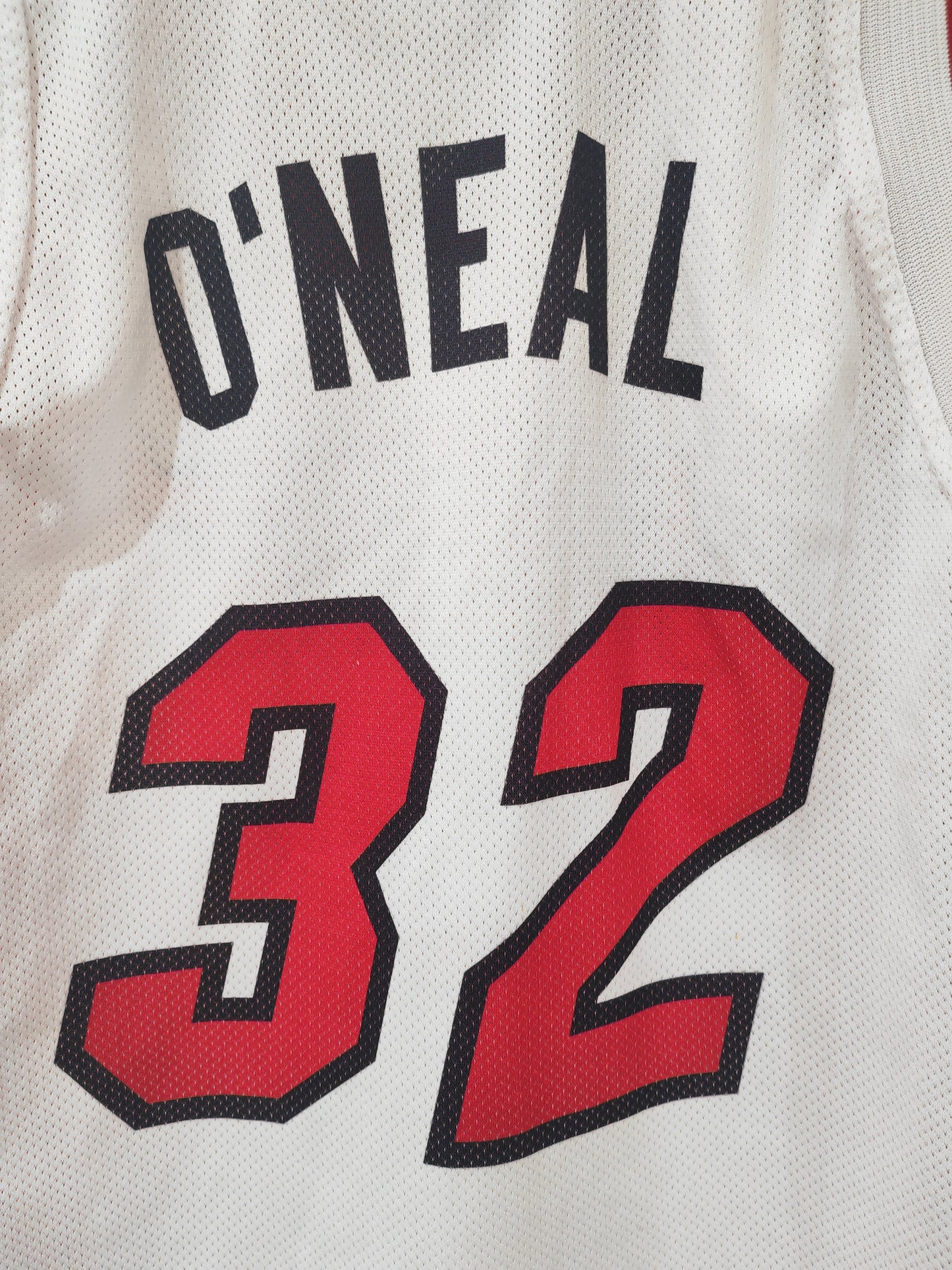 Youth Champion Miami Heat NBA Jersey, #32 O'Neal, White, Size Youth Large