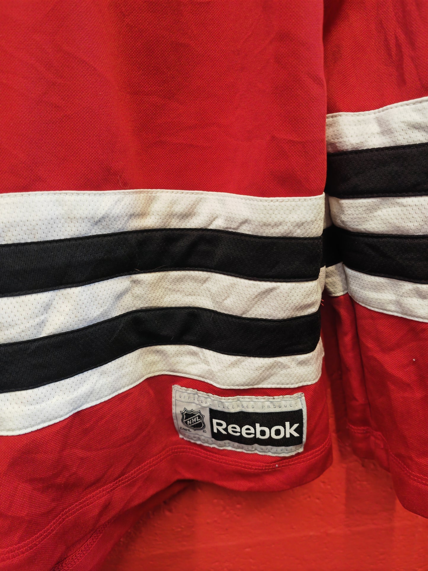 Women's Reebok Chicago Blackhawks Pullover Hoodie, Red, Size Small
