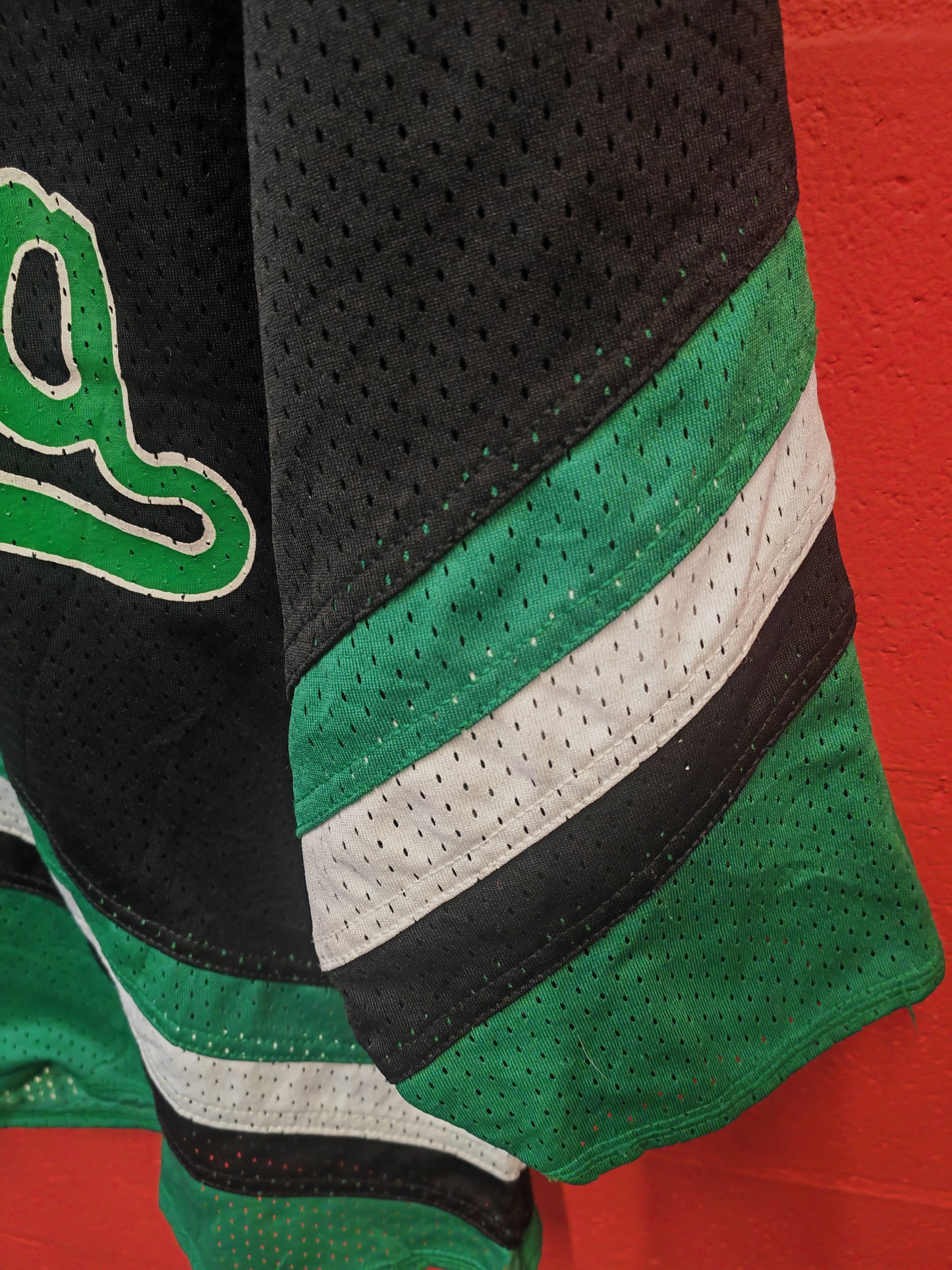 Baka Edina Hockey Jersey, #6 Teasdale, Black/Green, Size Small