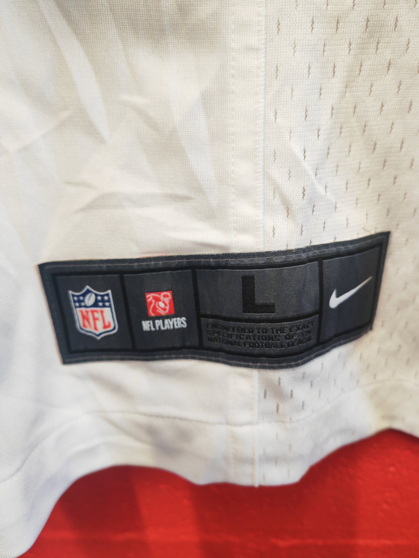 Nike Seattle Seahawks NFL Jersey, #3 Wilson, White, Size Large