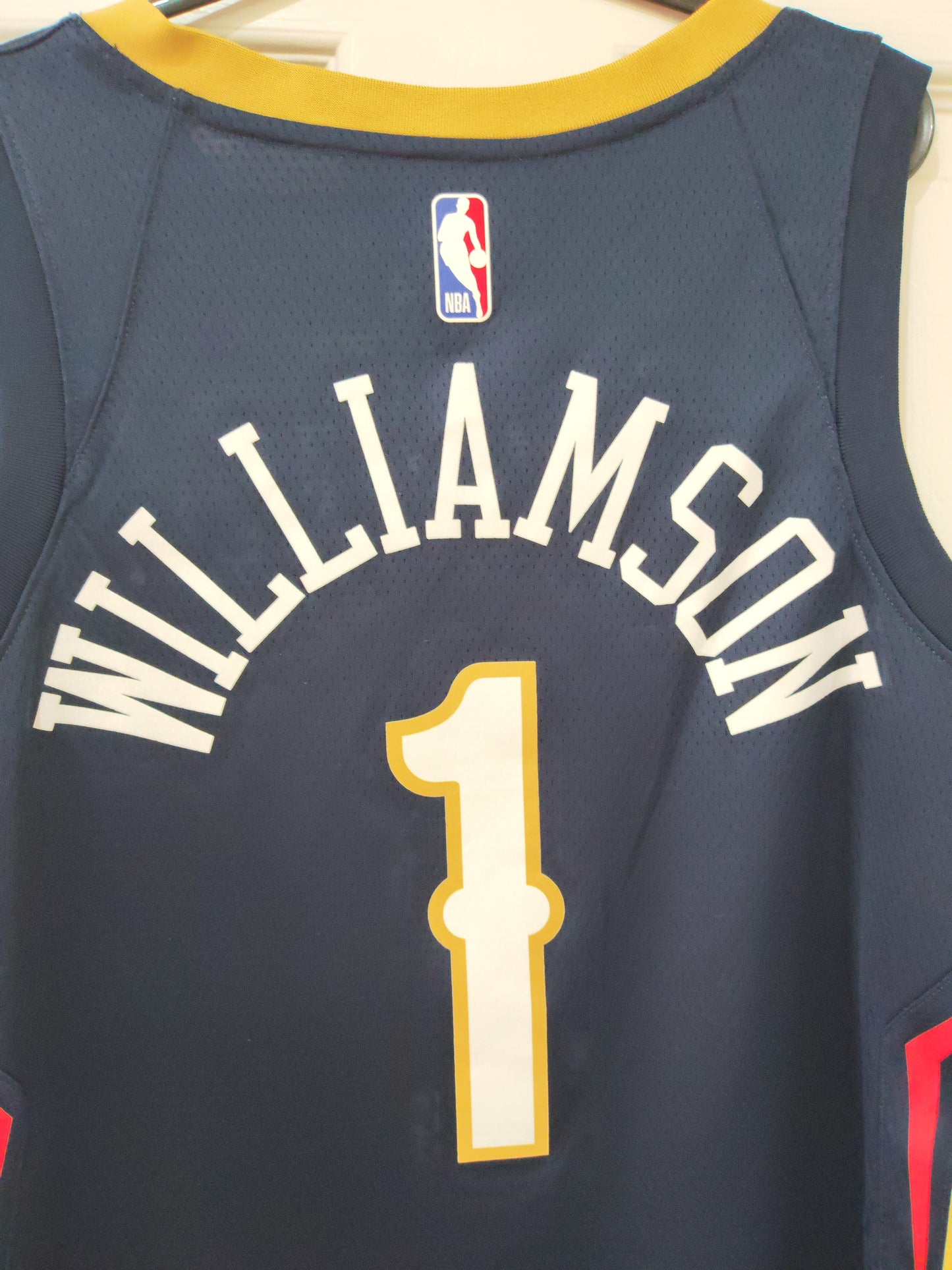 Nike New Orleans Pelicans NBA Jersey, #1 Williamson, Navy Blue, Size Medium