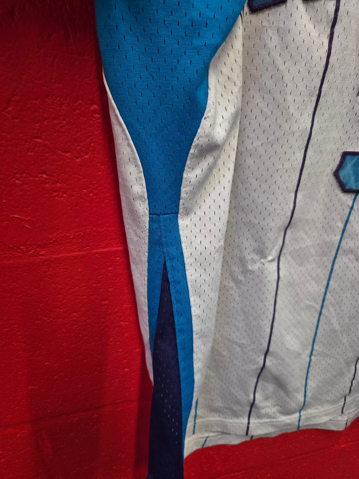 Adidas New Orleans Hornets NBA Basketball Jersey, #3 Paul, White, Size Large +2 Length