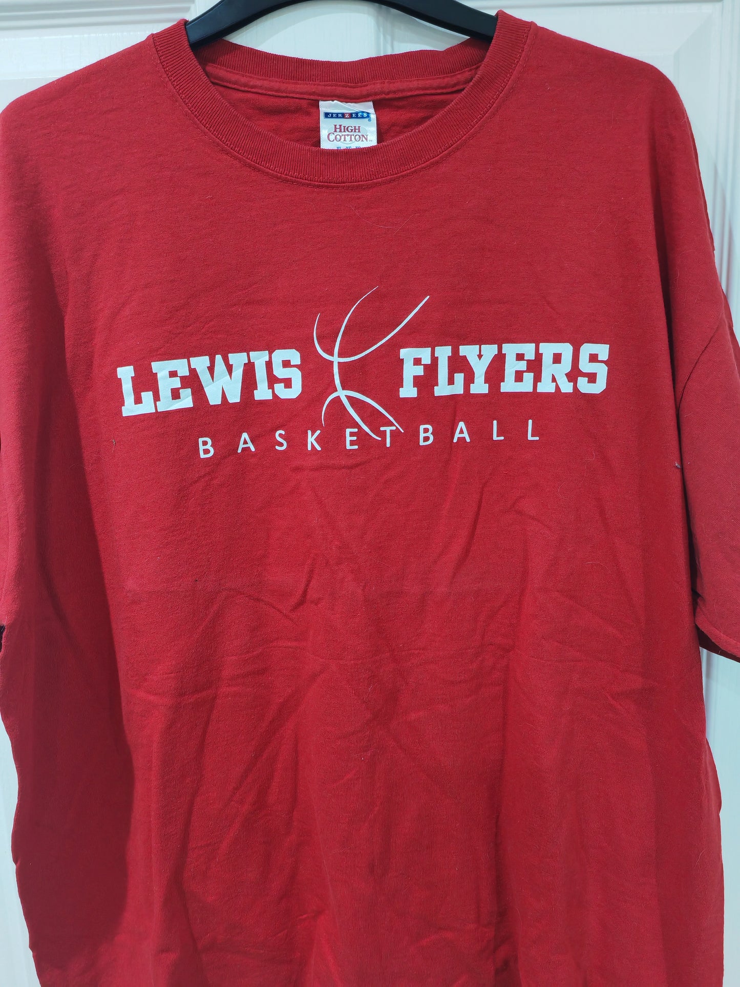 Jerzees Lewis Flyers Basketball T Shirt, Red, Size XL