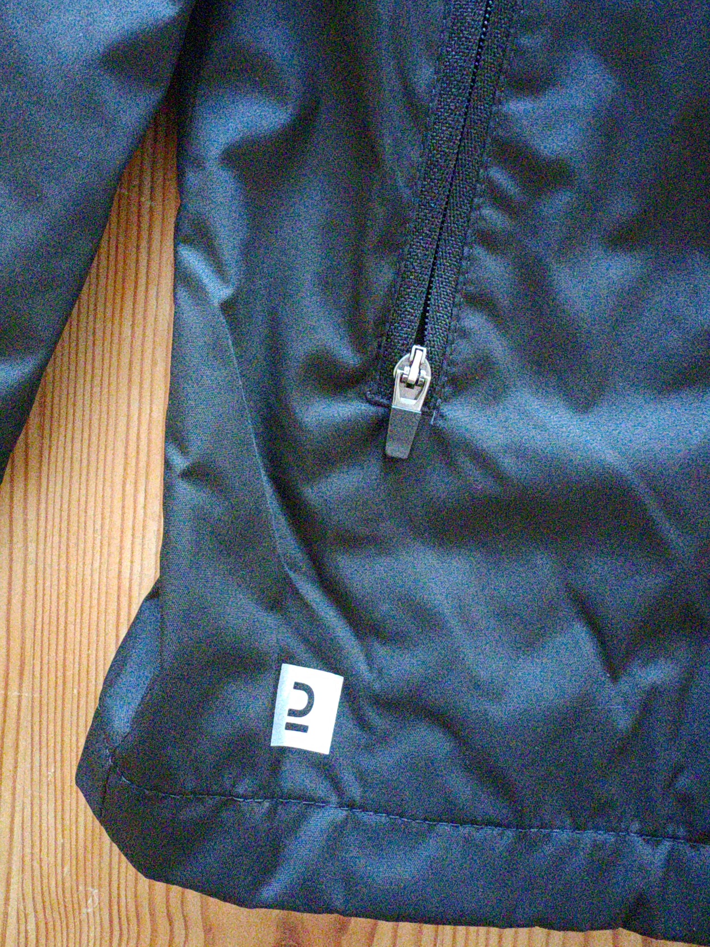 Youth Kipsta Full Zip Hooded Rain Coat, Black, Size 5-6 Years