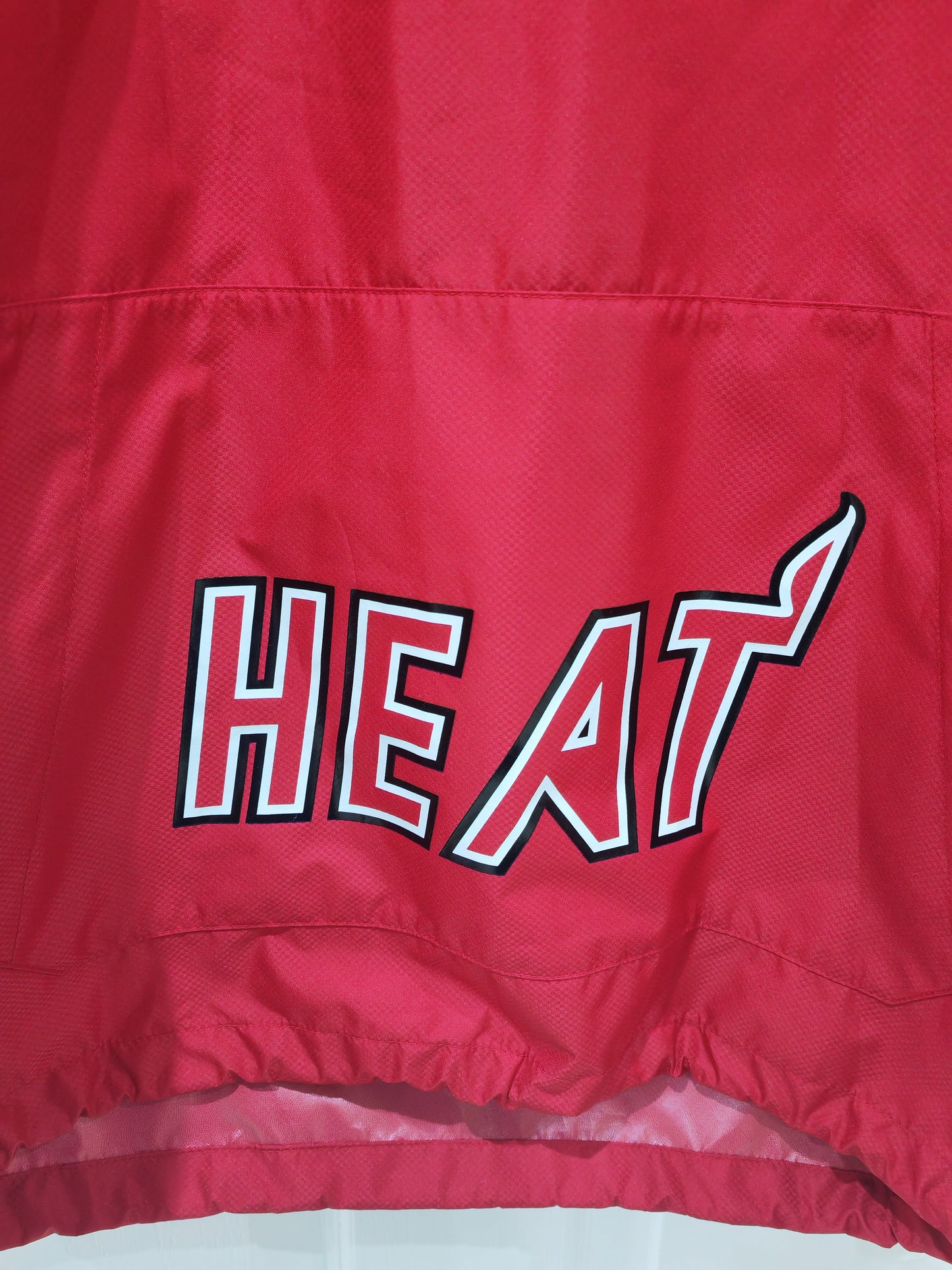 Mitchell & Ness Miami Heat 2006 NBA Finals 1/2 Zip Pullover Windbreaker Jacket,Size Small