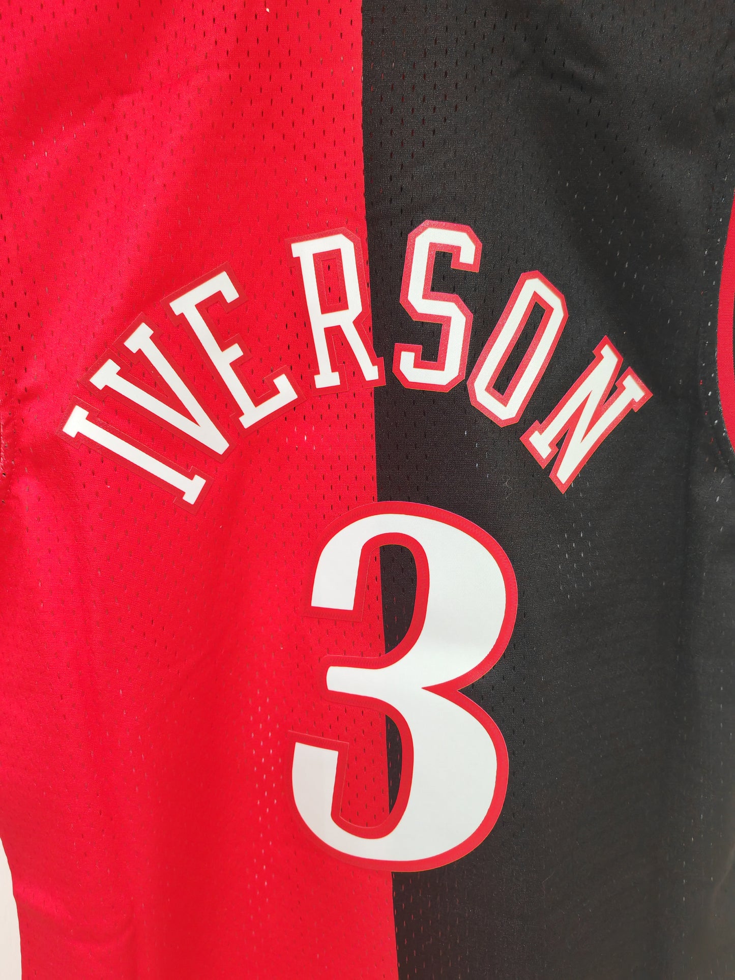 Mitchell & Ness Philadelphia 76ers Split Legacy NBA Jersey, #3 Iverson, Size Medium