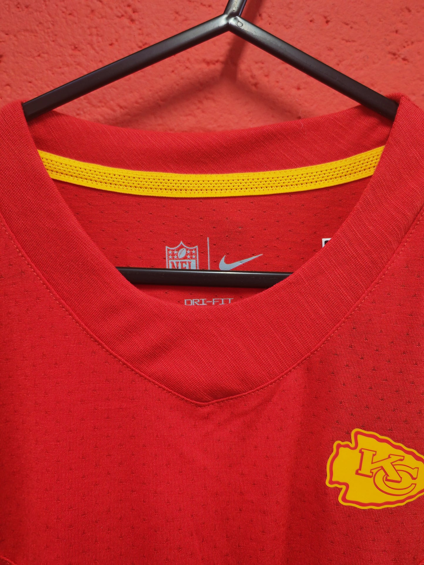 Nike Kansas City Chiefs NFL Short Sleeve On Field T Shirt, Red, Size Medium