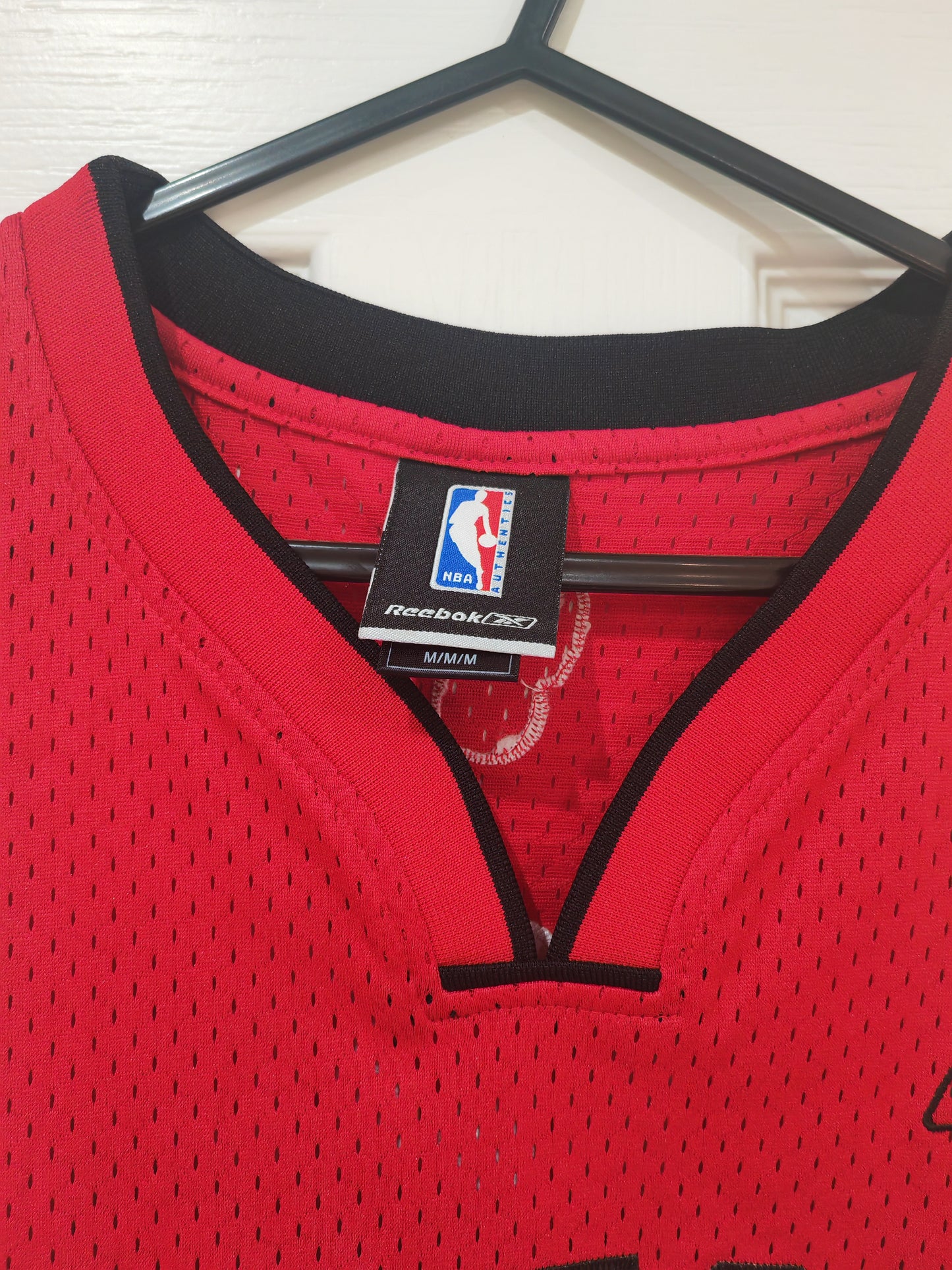Reebok Toronto Raptors NBA Jersey, #5 Rose, Red, Size Medium +2 Length