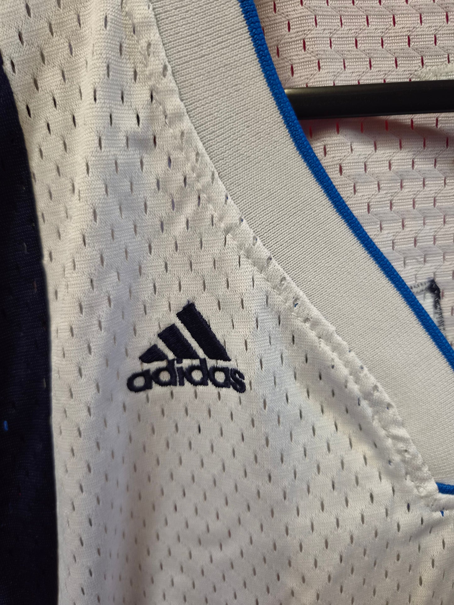 Adidas Dallas Mavericks NBA Jersey, #5 Howard, White, Size XXL +2 Length