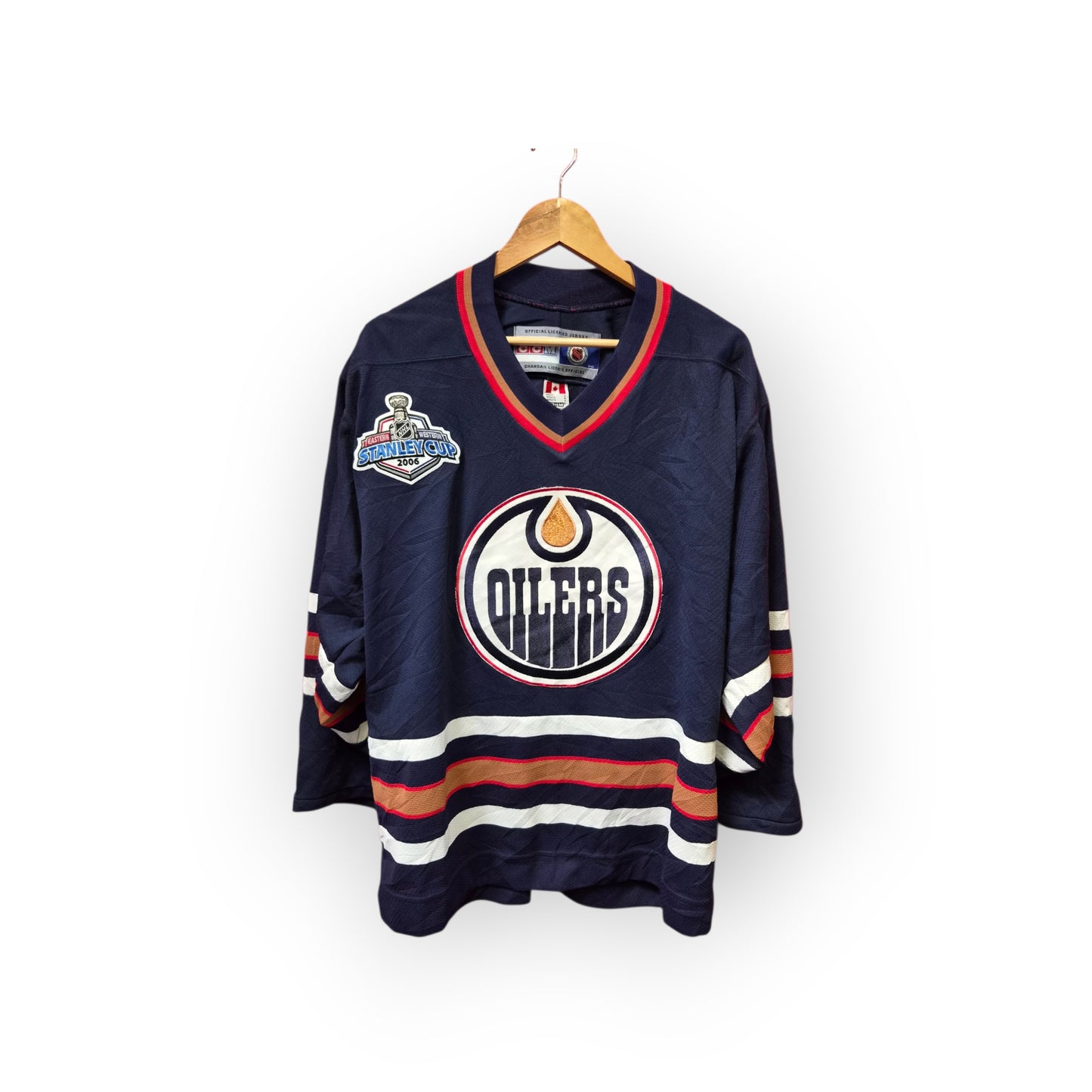 CCM Edmonton Oilers NHL Jersey W/ 2006 Stanley Cup Finals Patch, Size Large