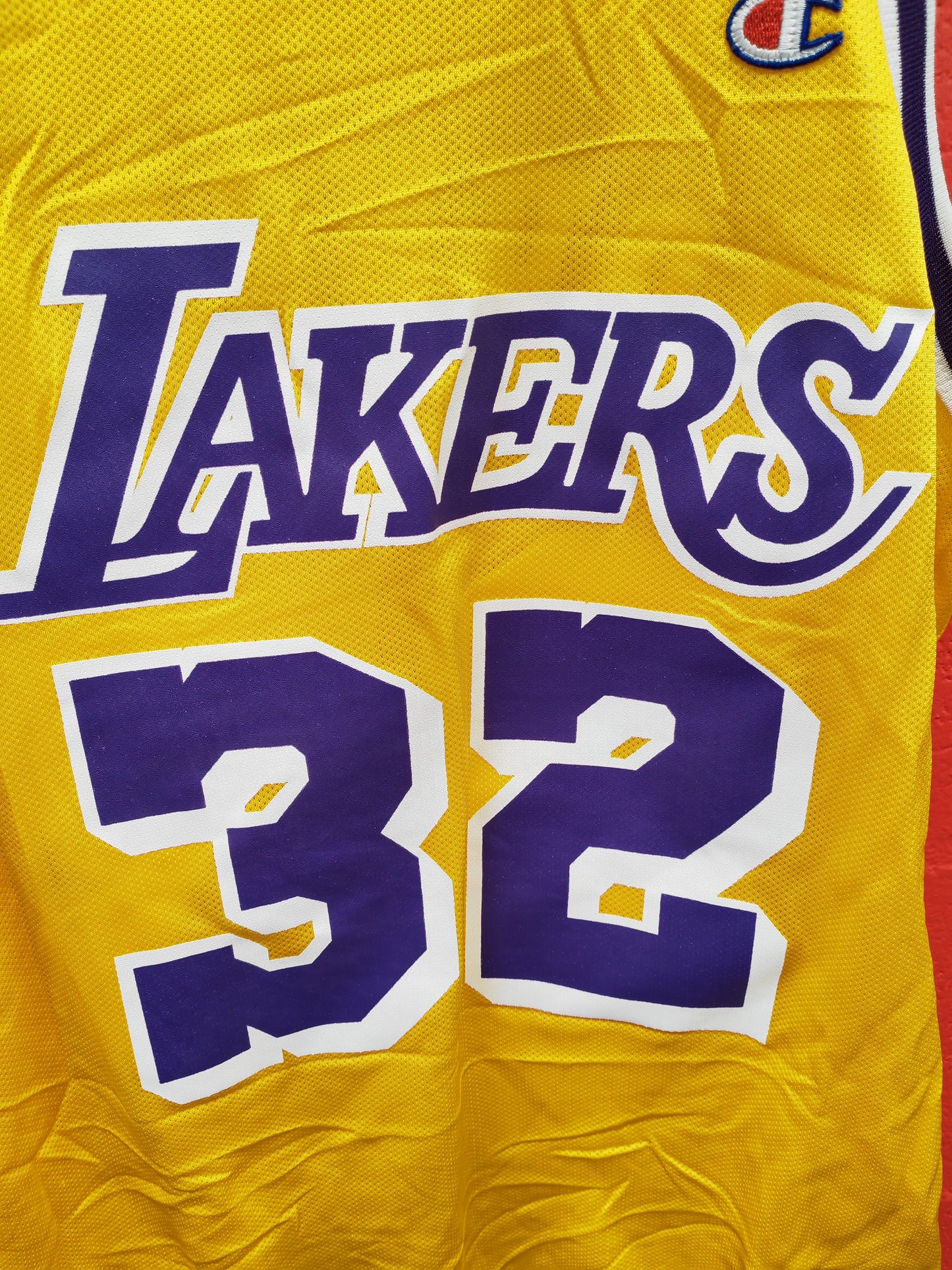 Champion Los Angeles Lakers NBA Jersey, #32 Johnson, Yellow, Size 44 M/L
