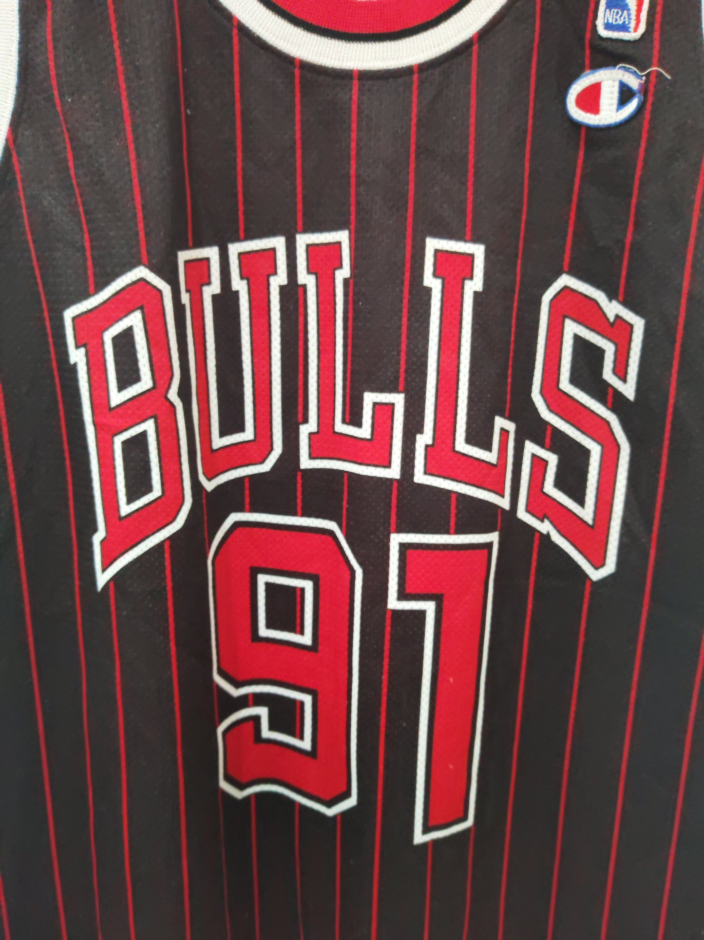 Champion Chicago Bulls NBA Jersey, #91 Rodman, Black w/Red Pin Stripe, Size Large