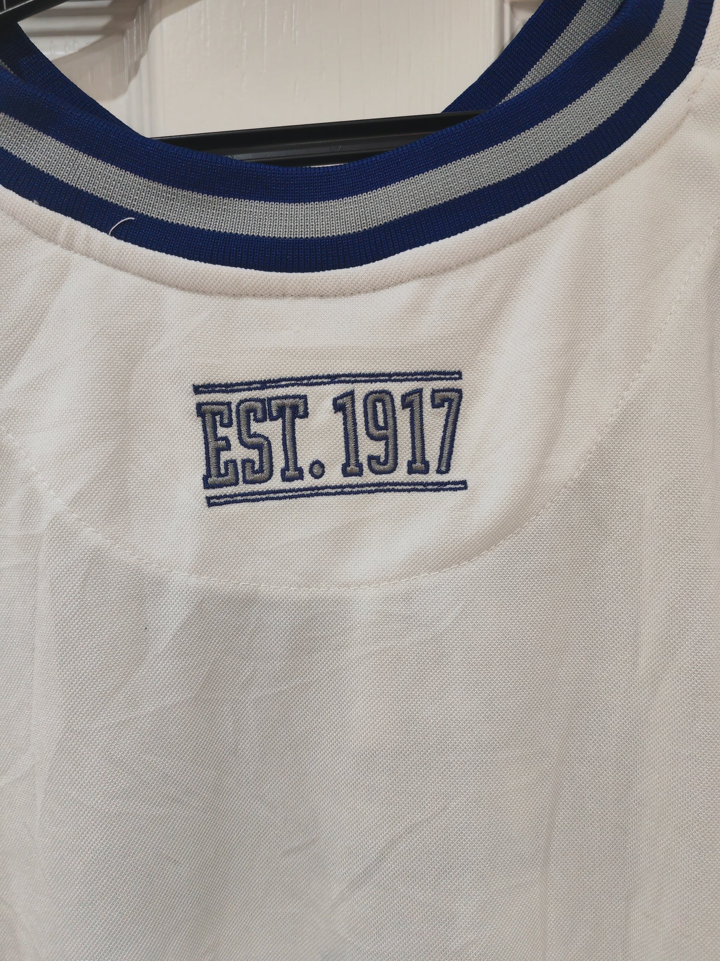 NHL Toronto Maple Leafs Long Sleeve Jersey Style T Shirt, White, Size Large