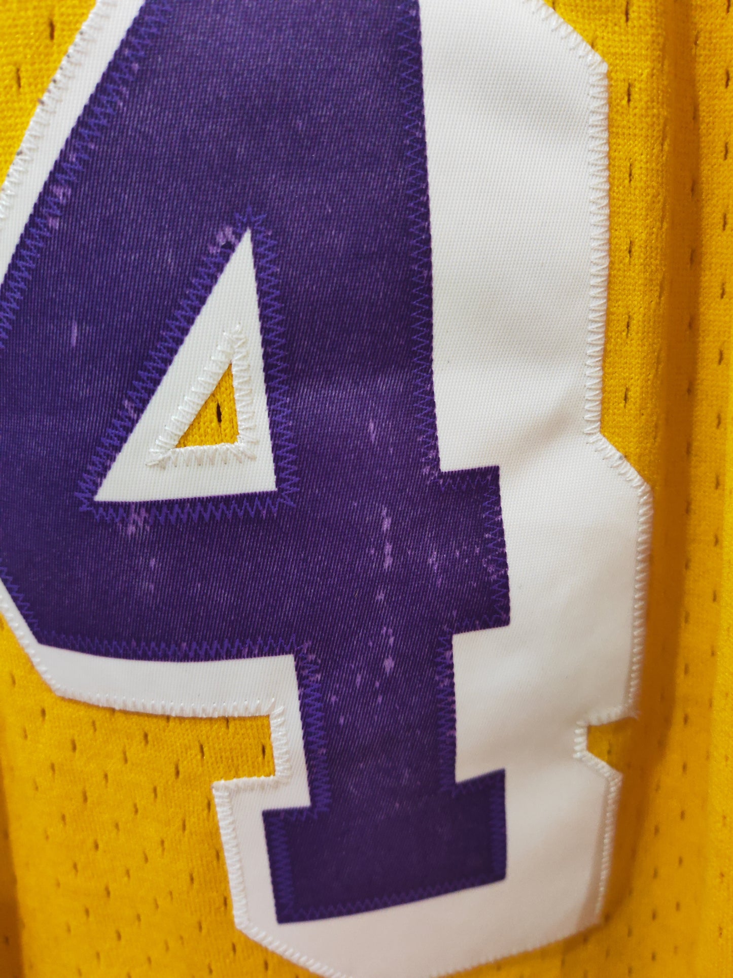 Mitchell & Ness Los Angeles Lakers 1996-97 Jersey, #34 O'Neal, Yellow, Size Large