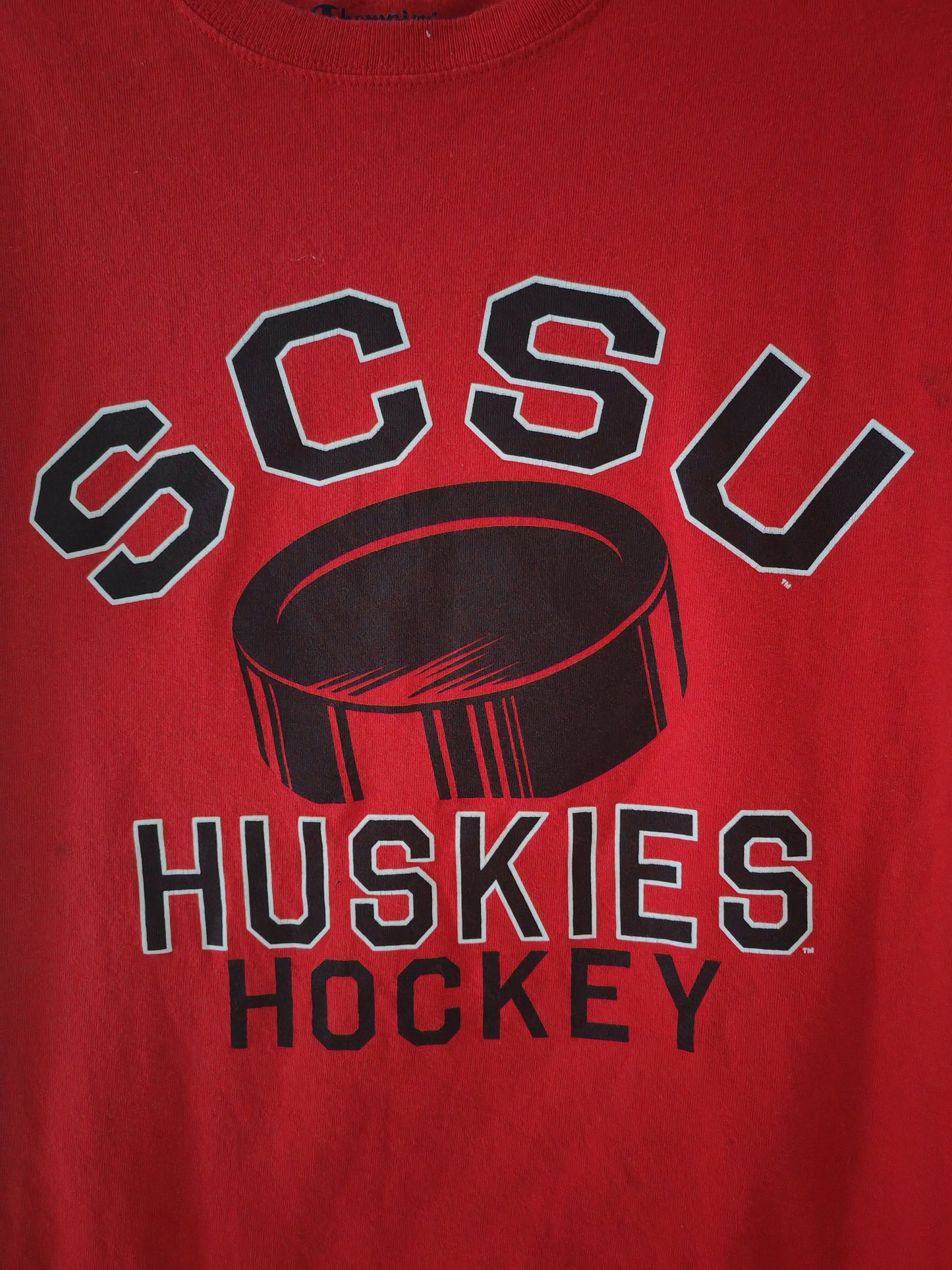 Champion SCSU Huskies Hockey Short Sleeve T Shirt, Red, Size Small