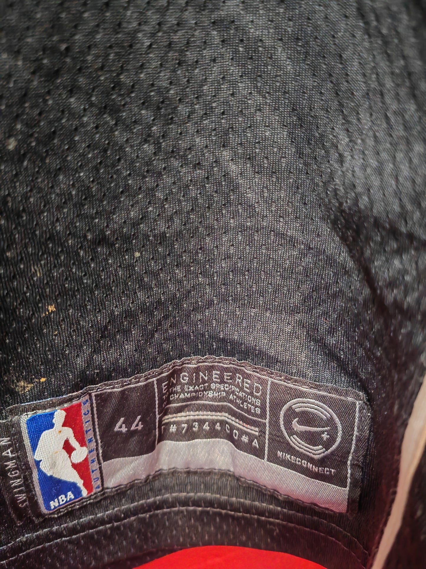 Nike Milwaukee Bucks NBA Jersey, #34 Antetokounmpo, Black, Size Medium