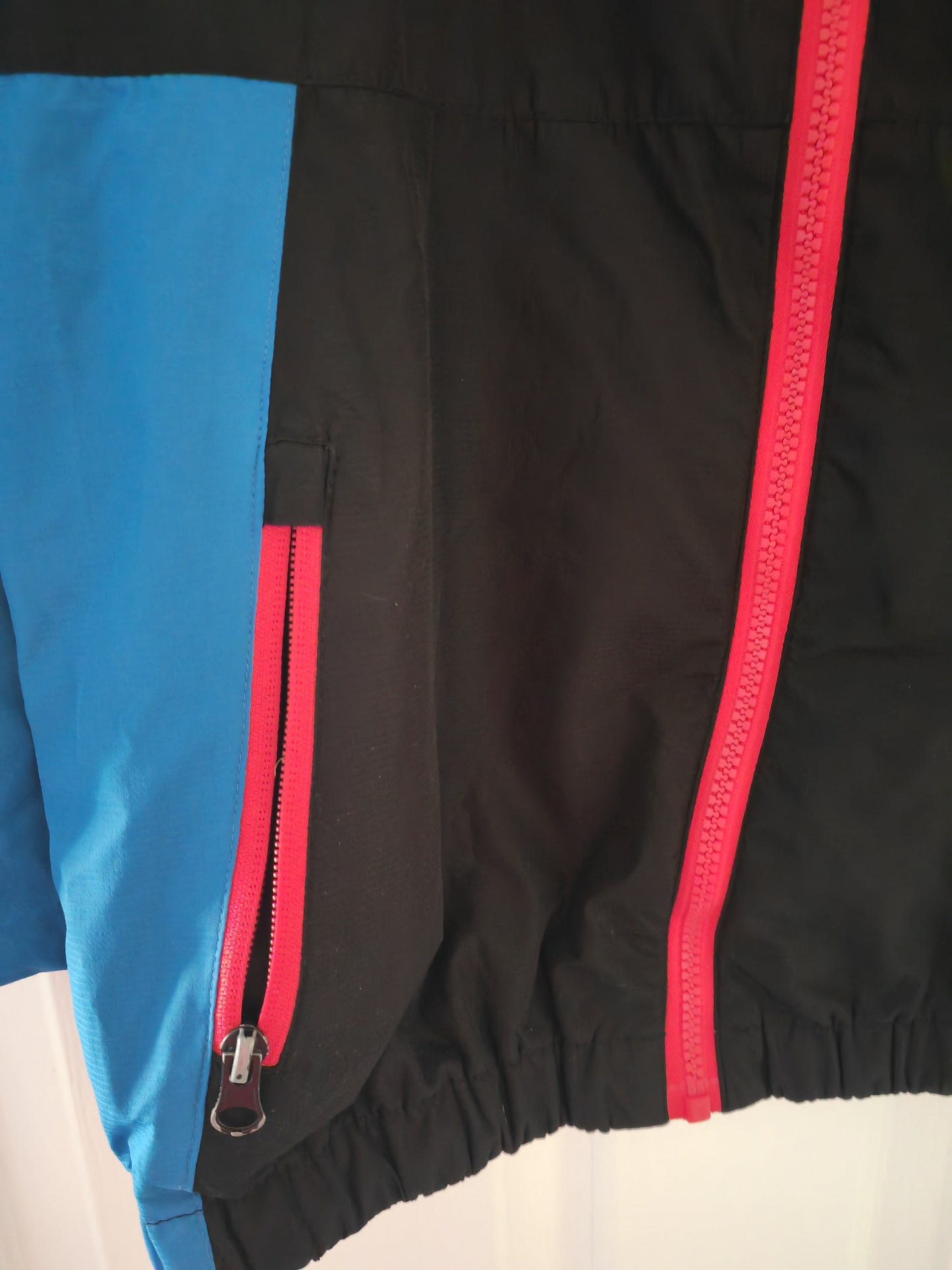 Youth Starter Full Zip Water Resistant Hooded Jacket, Black, Size Youth M 11-12