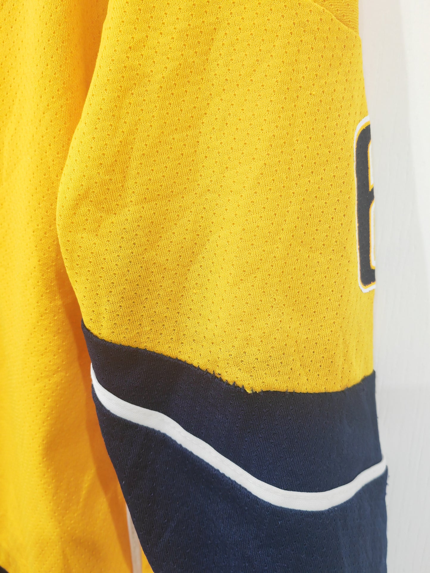 Youth Reebok Nashville Predators NHL Hockey Jersey, #6 Weber, Yellow, Size YL/XL