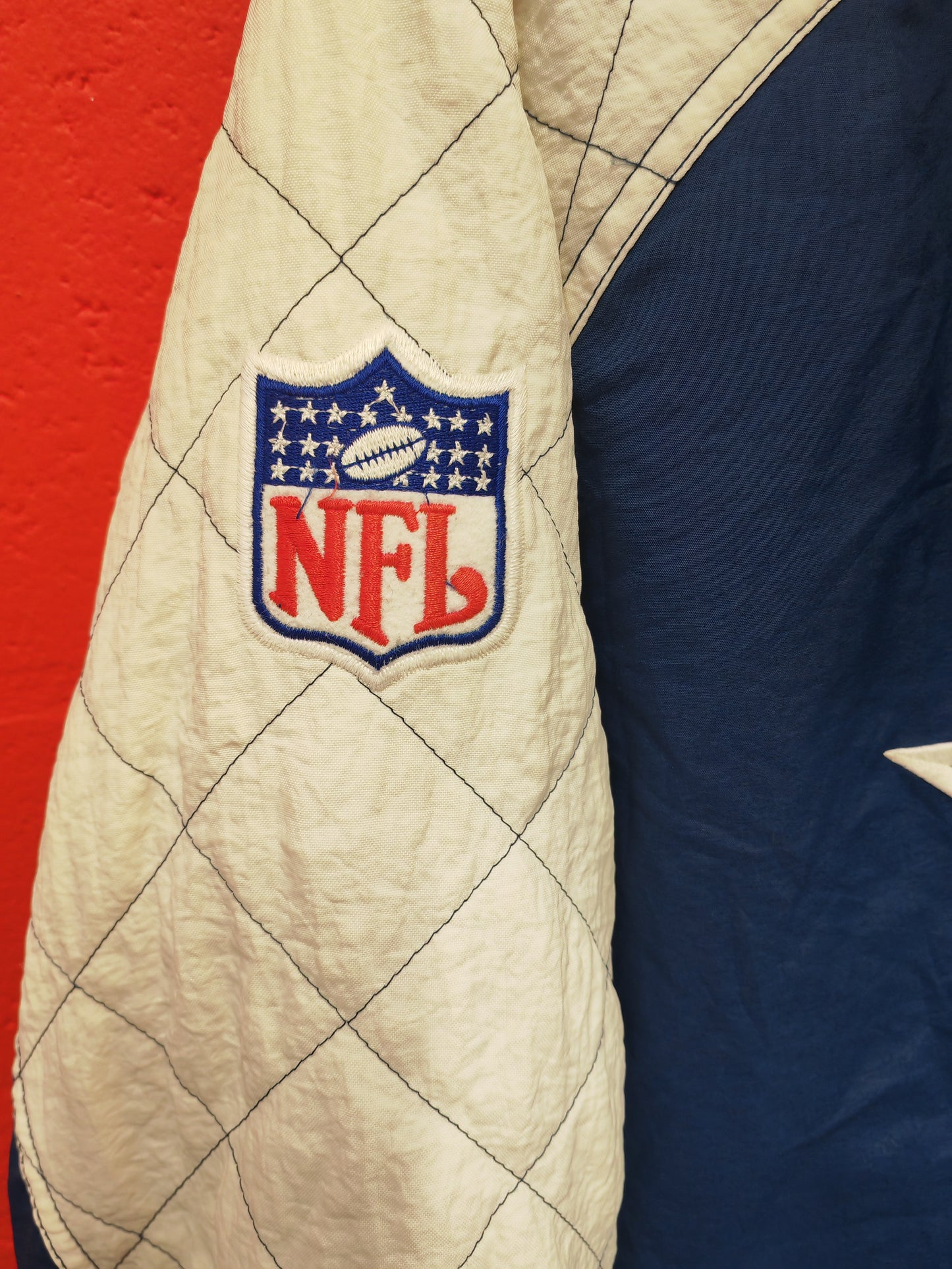 Starter Vintage Dallas Cowboys NFL Full Zip, Hooded Jacket, Navy/Grey, Size Large